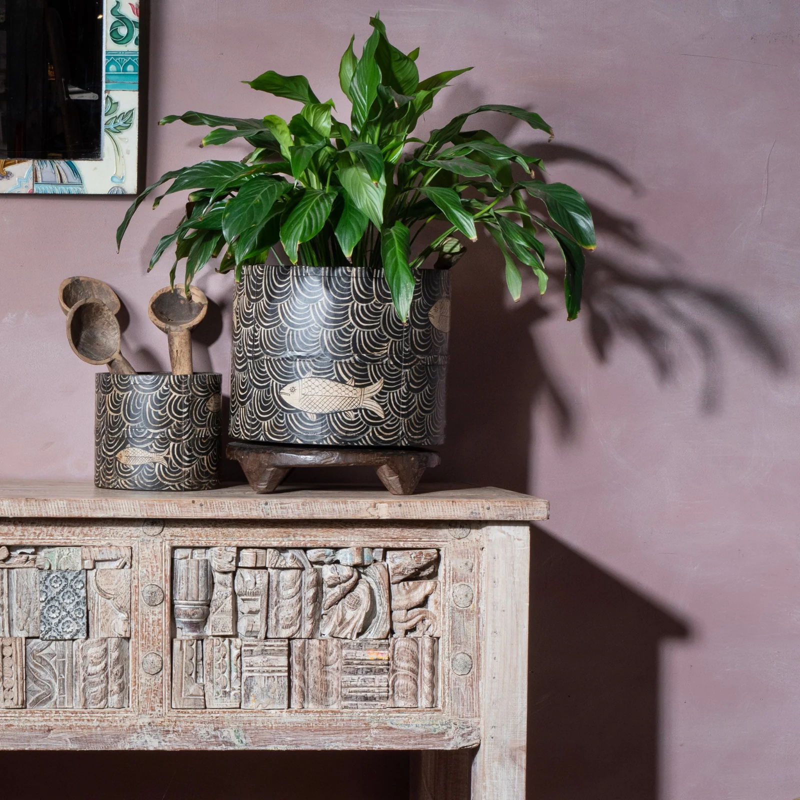 Painted Grain Measure Planter - Fish