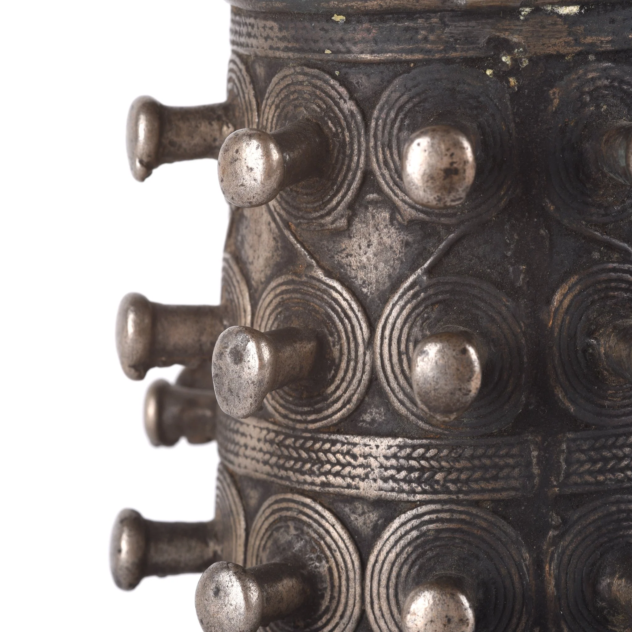White Metal Tribal Bangle From Nagaland - Ca 1900 - Image 3