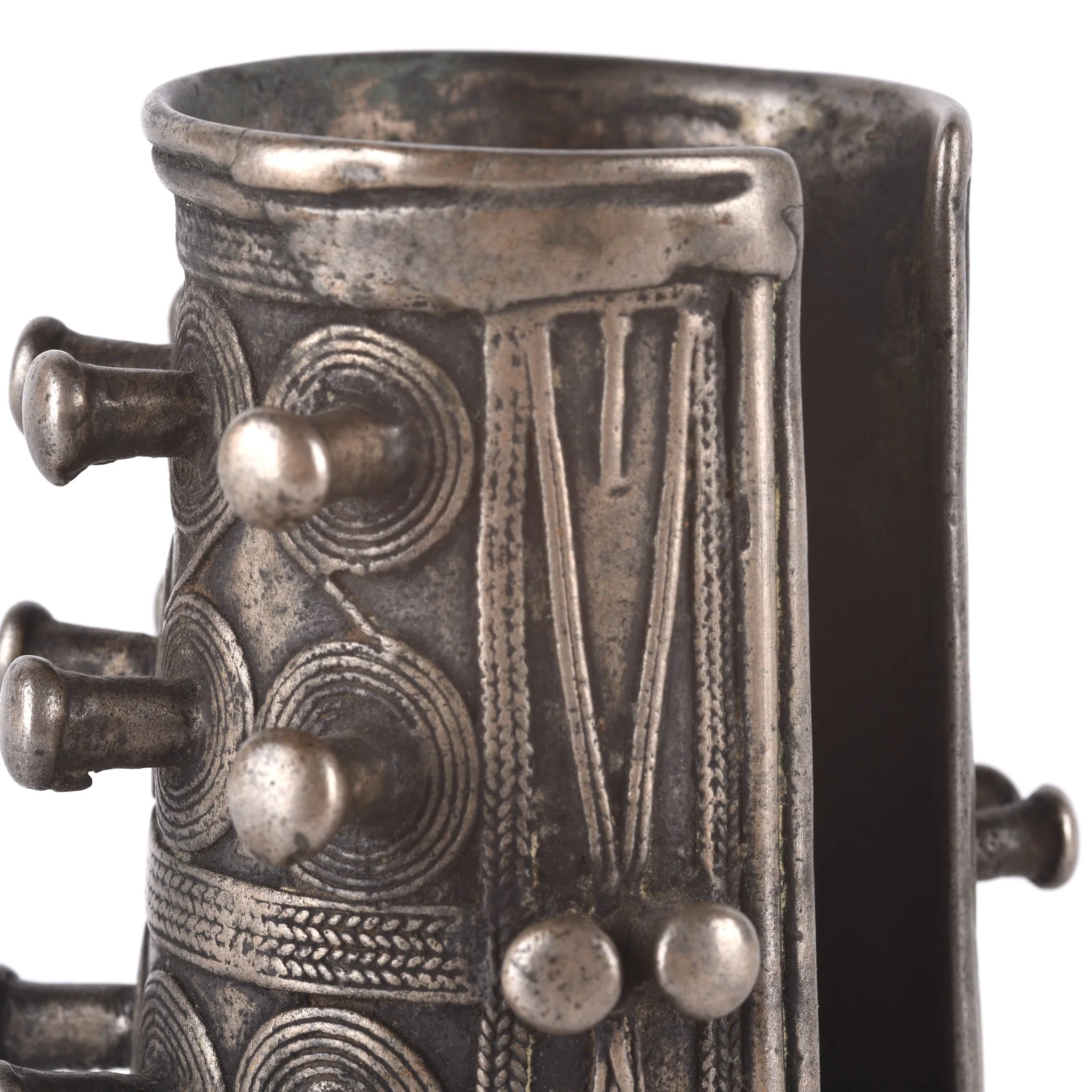 White Metal Tribal Bangle From Nagaland - Ca 1900 - Image 4