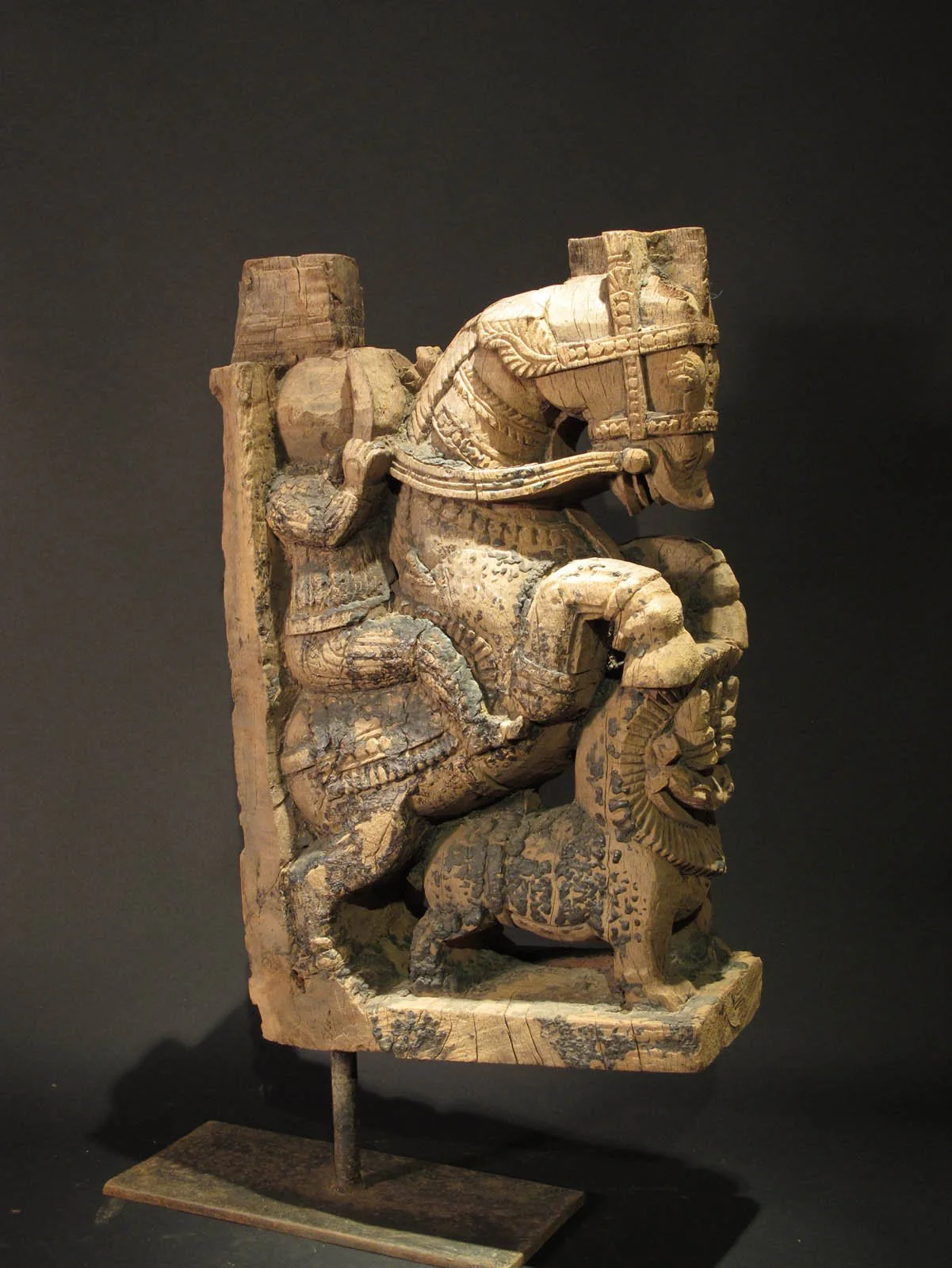 Carved Teak Horse Corbel From Tamil Nadu - 18thC