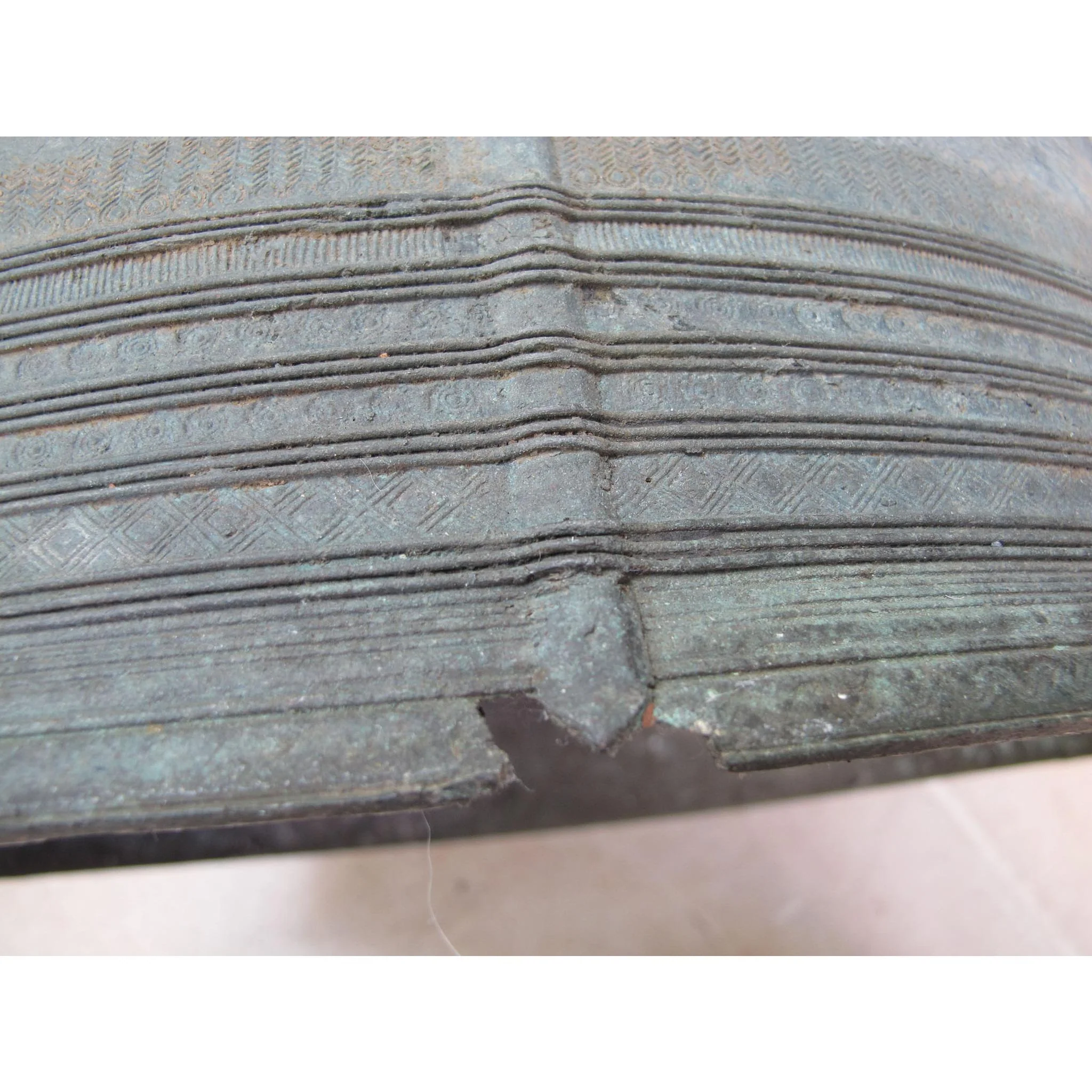 A Sino-Shan Bronze Frog Drum From Laos 75 - 100 Yrs Old - Image 4