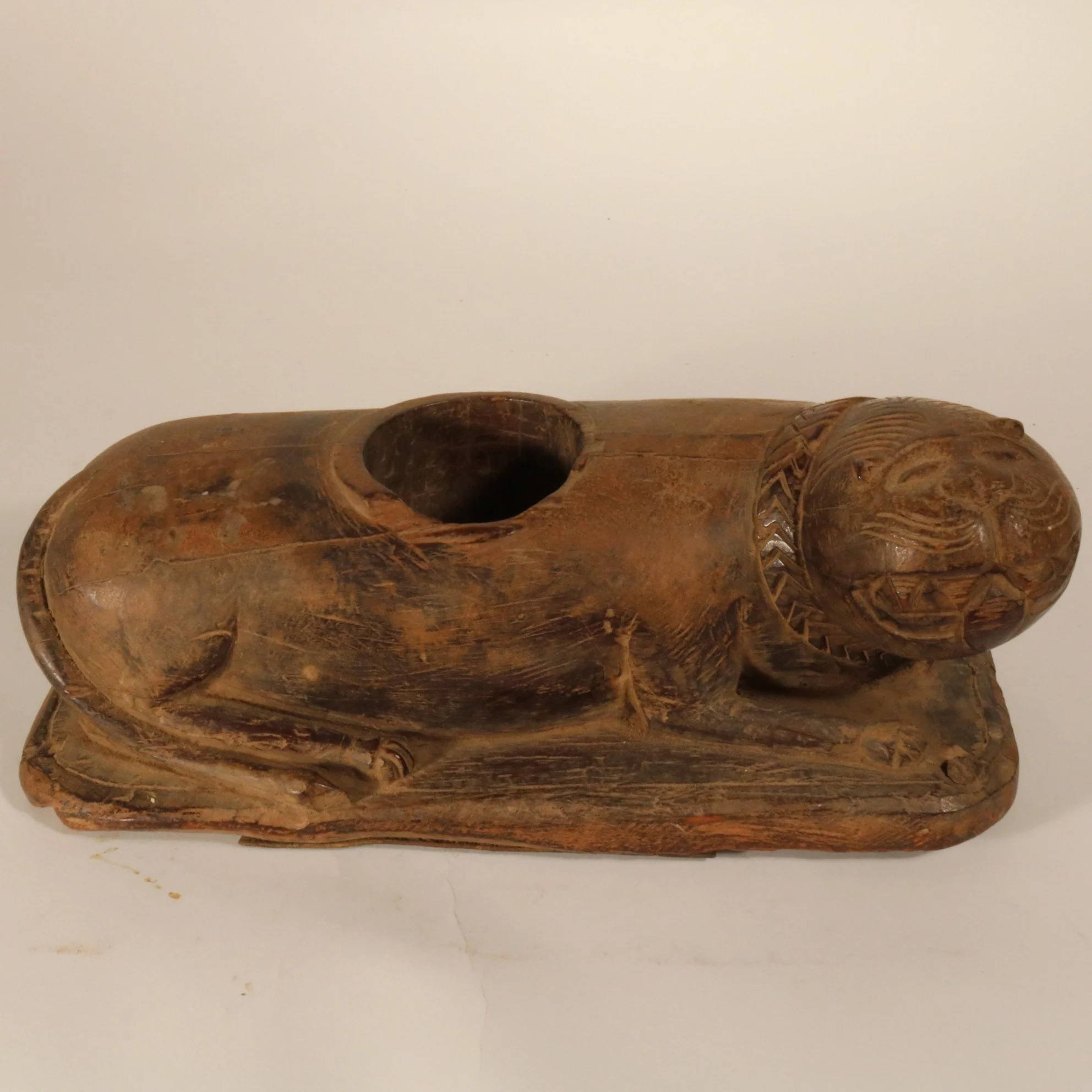 Carved Lion Lemon Squeezer From Rajasthan - 19thC - Image 4