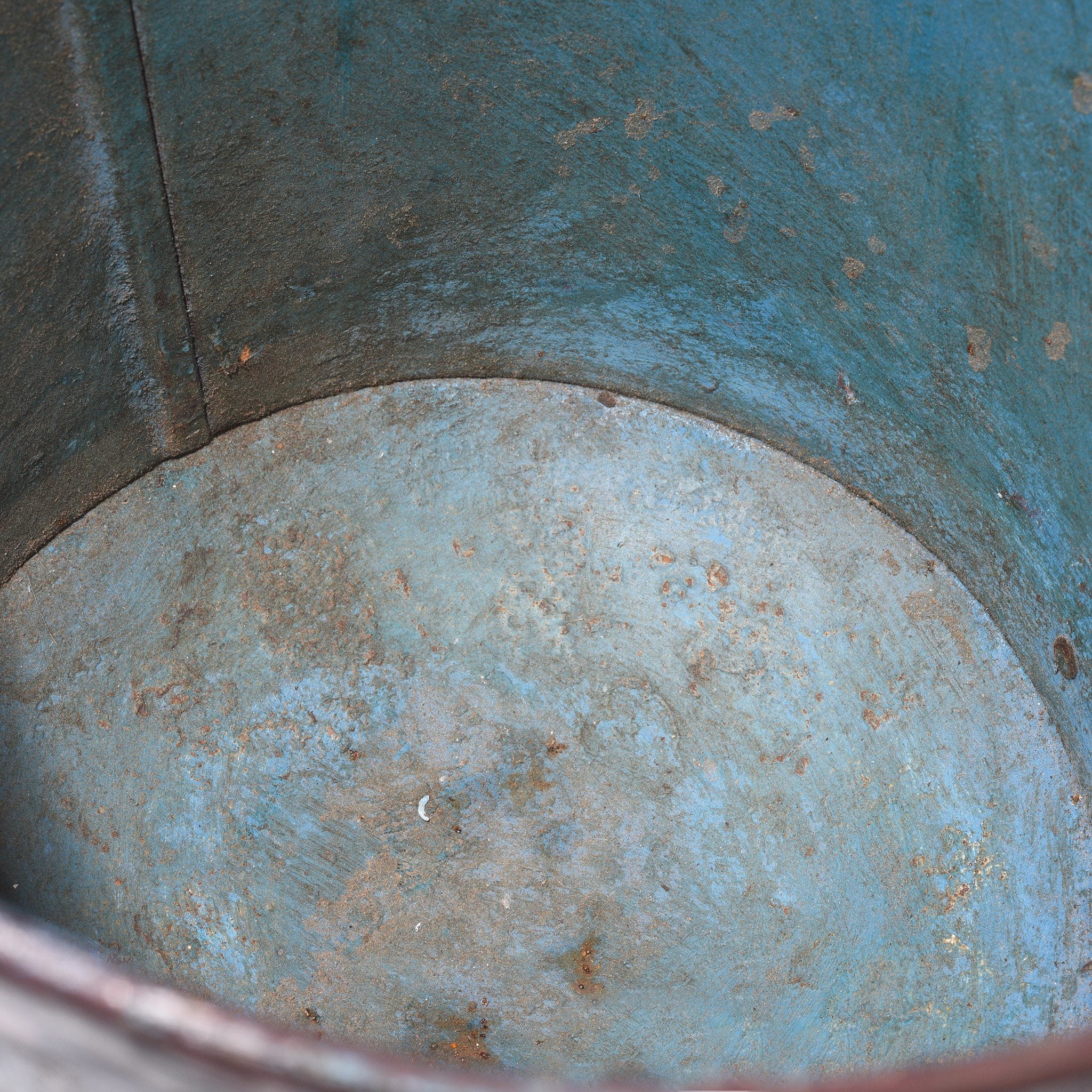 Blue Painted Bucket From Rajasthan - Image 4