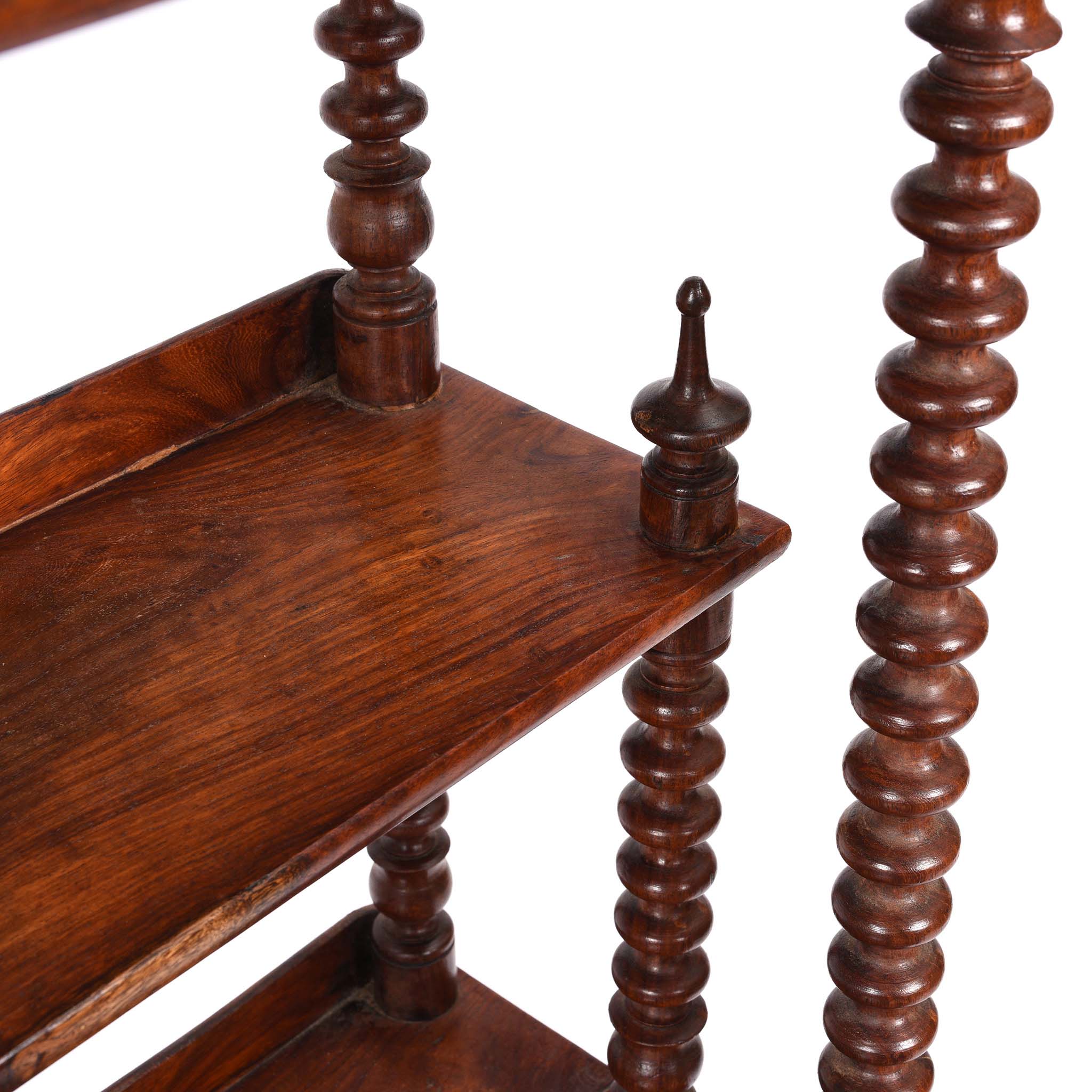 Bobbin Shelf from Gujarat - 19thC - Image 6