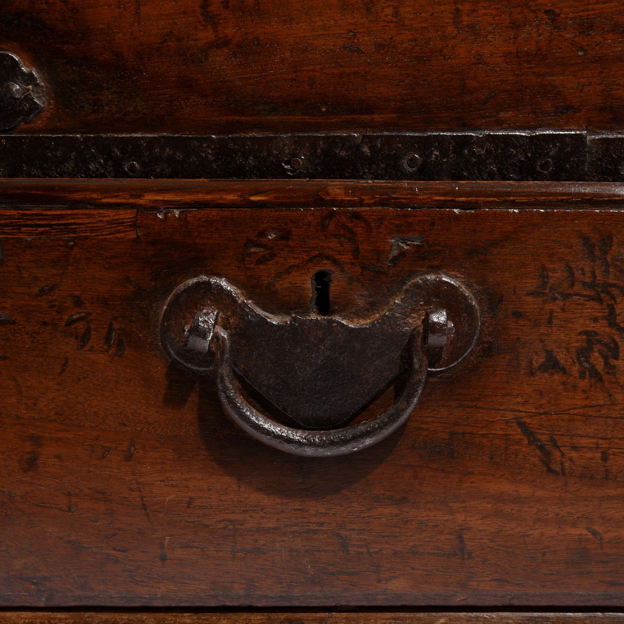 Iron Bound Teak Chest from Saurashtra - 19thC - Image 5