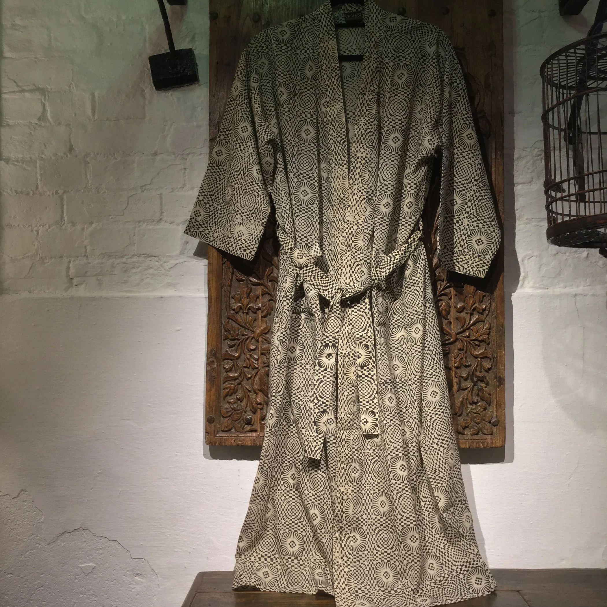 Black & Cream Japanese Bath Robe - Unisex - 100% Cotton - Image 3
