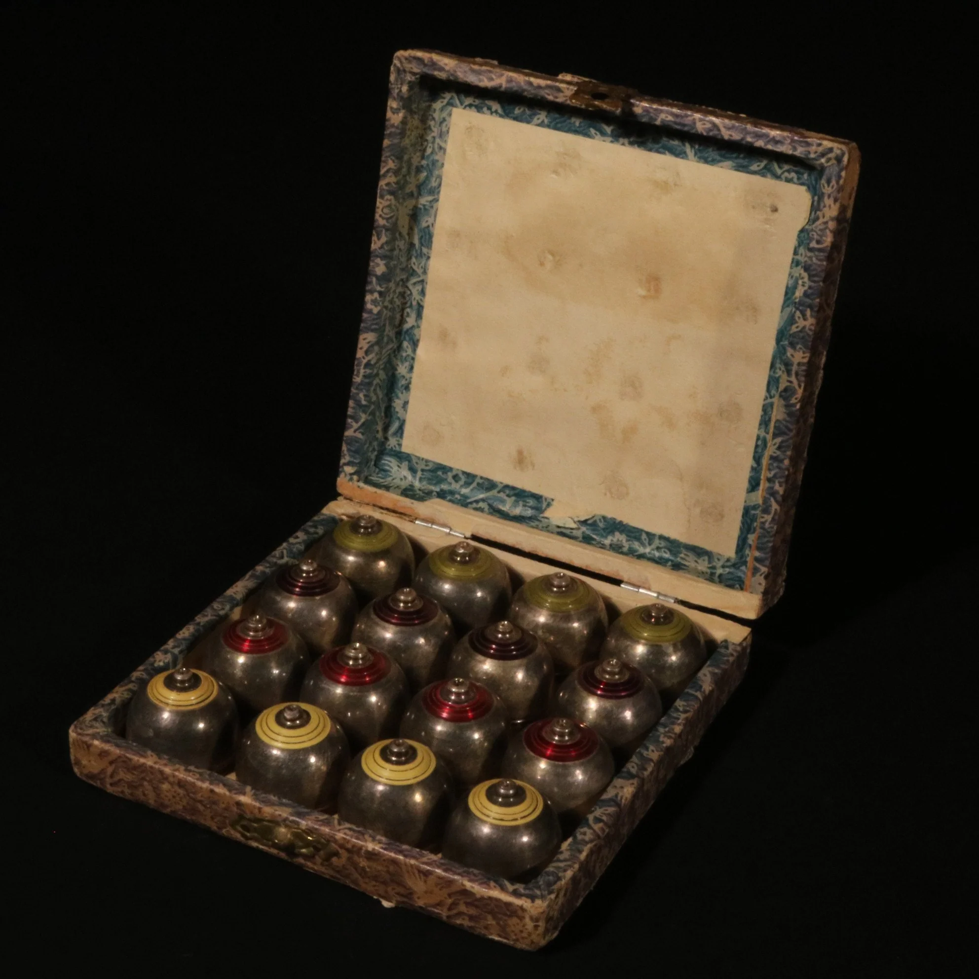 Vintage Chopra Game Set - Image 2