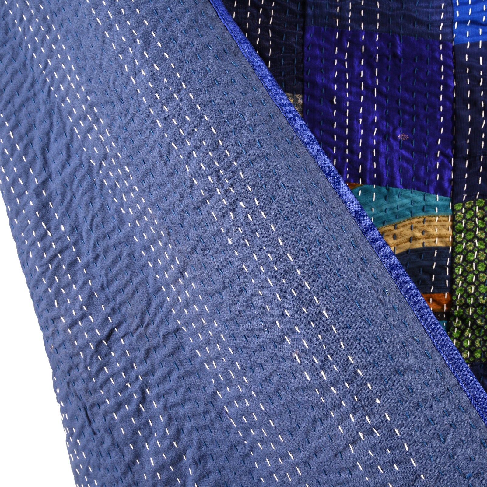 Kingsize Blue Patola Sari Bedcover -Silk & Cotton - Image 3