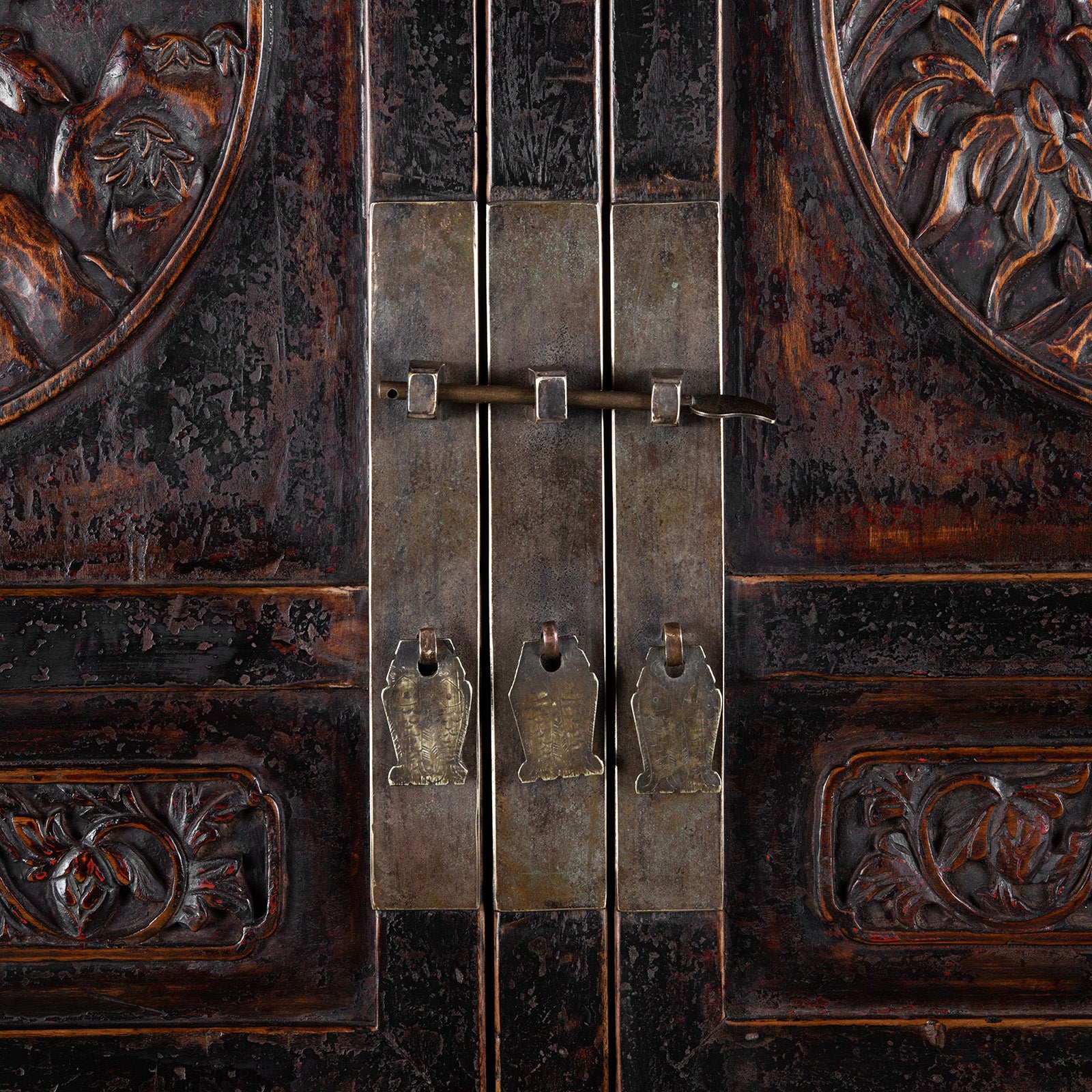 Carved Chinese Wedding Cabinet From Shanxi -19th Century - Image 10
