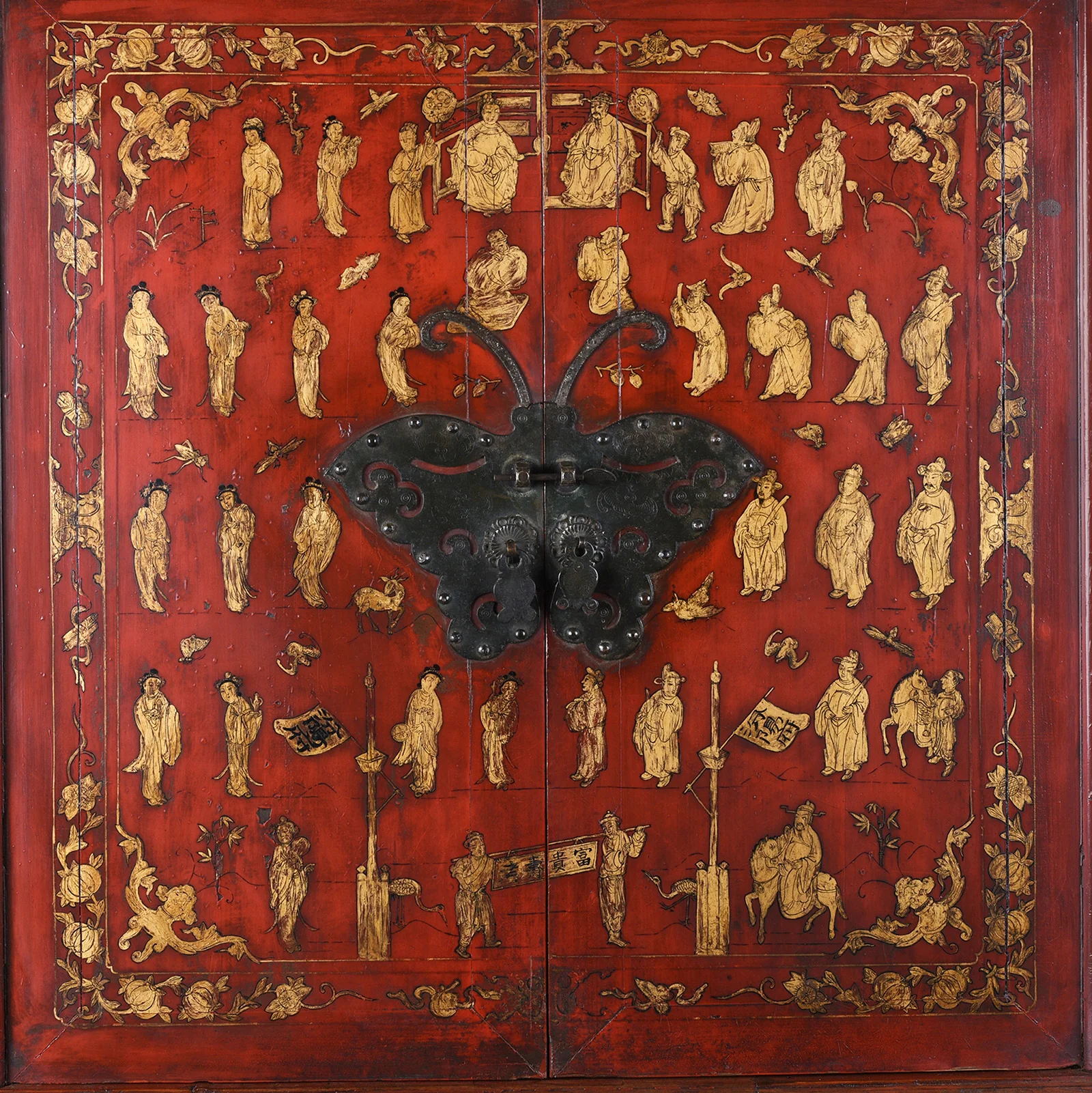 Red Lacquer Wedding Cabinet From Fujian - 19th Century - Image 3