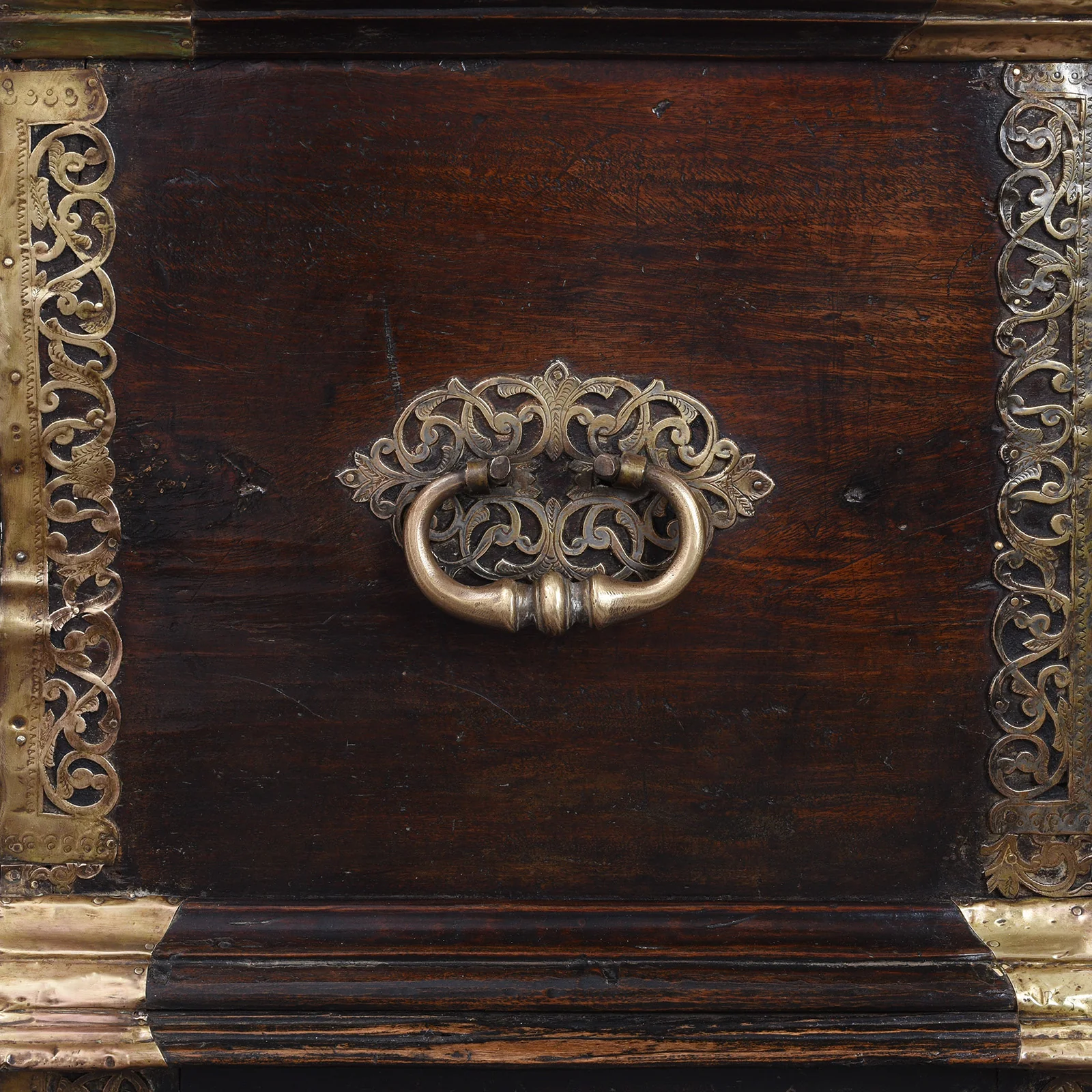 Dutch Colonial Ceylonese Teak & Brass Chest - 18th Century - Image 12