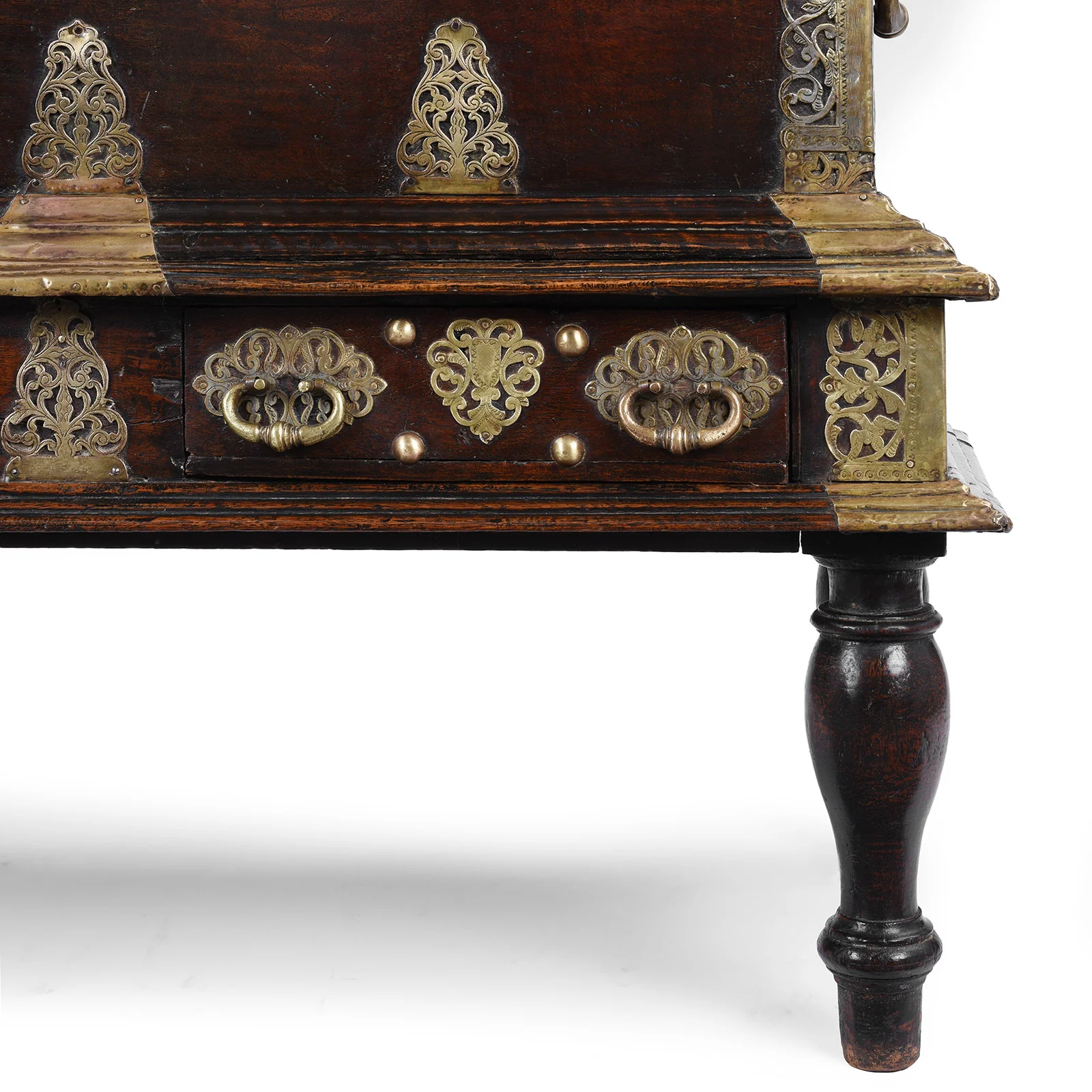 Dutch Colonial Ceylonese Teak & Brass Chest - 18th Century - Image 9