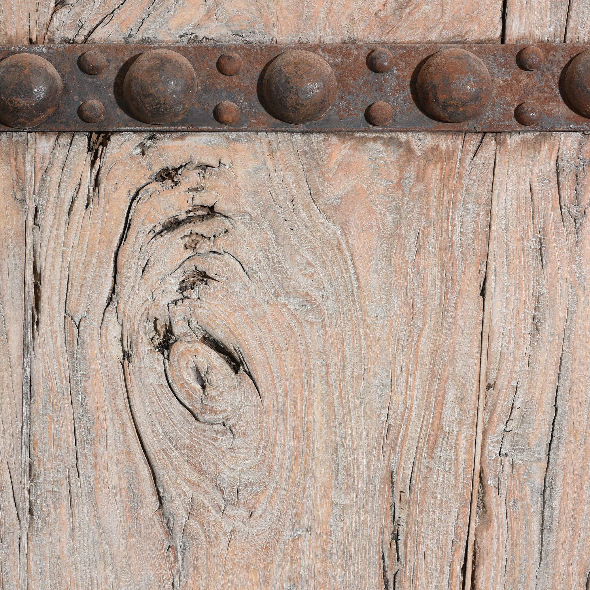 Iron Bound Elm Doors From Shanxi Province - 19thC - Image 3