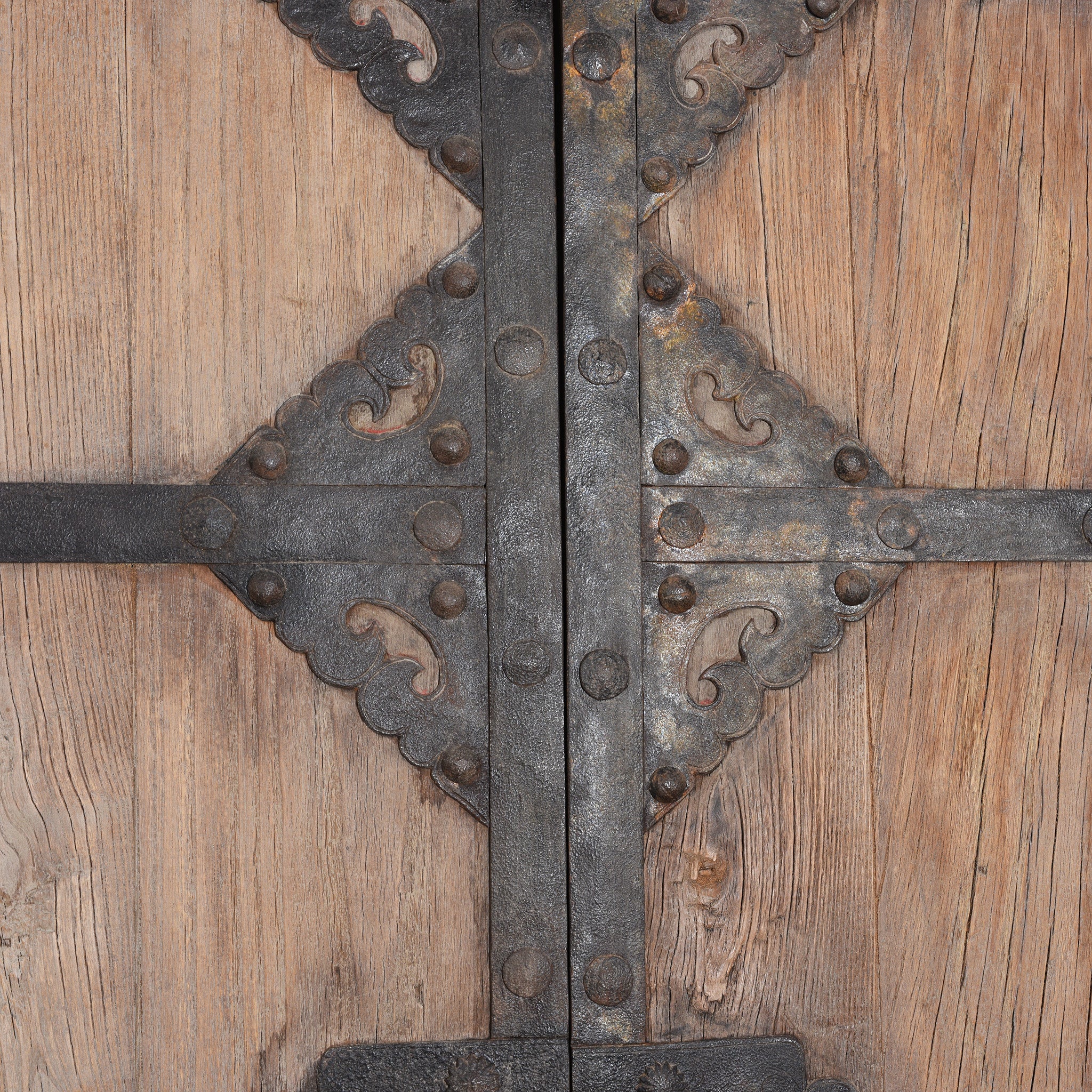 Iron Bound Elm Doors From Shanxi Province - 19thC - Image 3