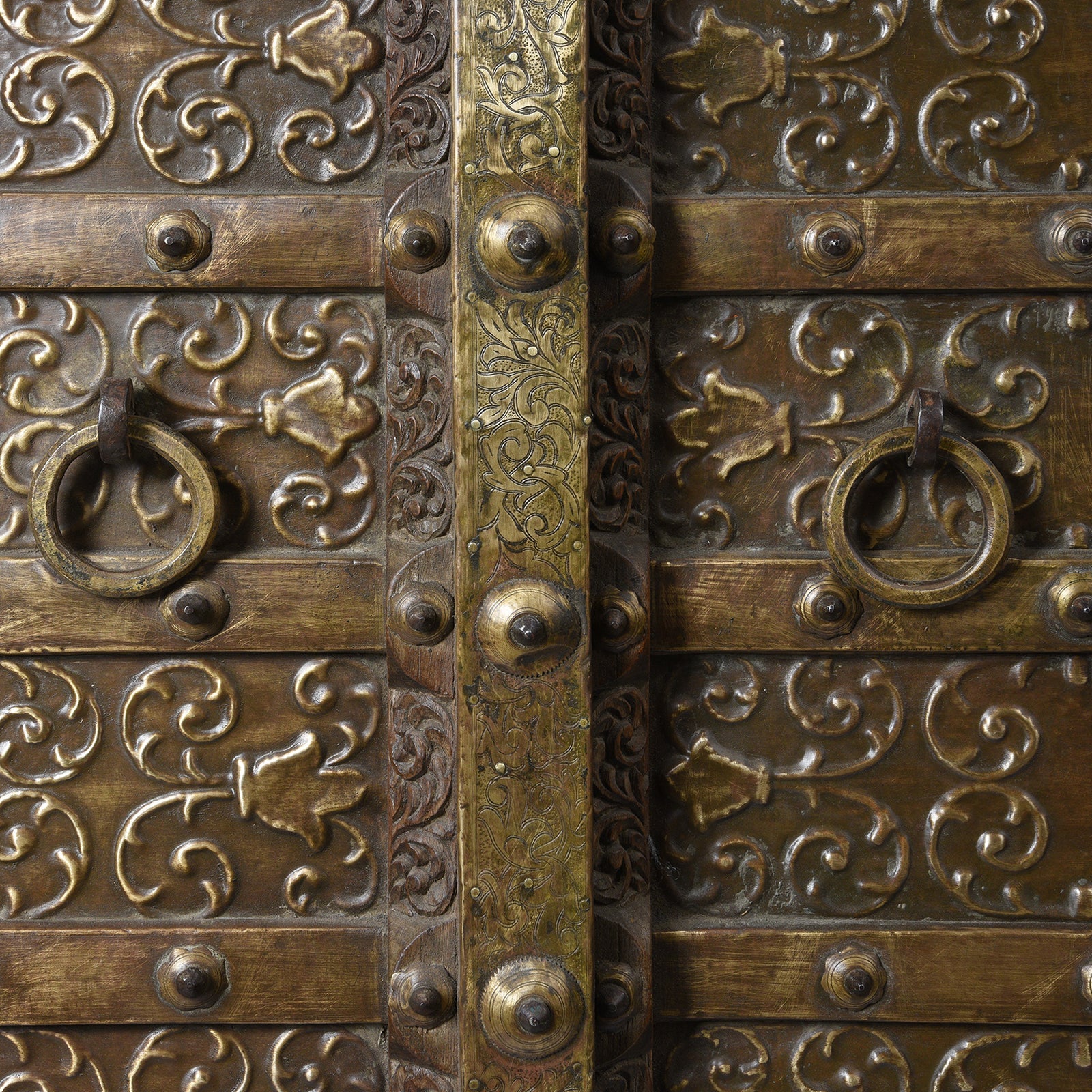 Indian Brass Bound Door From Rajasthan - 19thC - Image 5