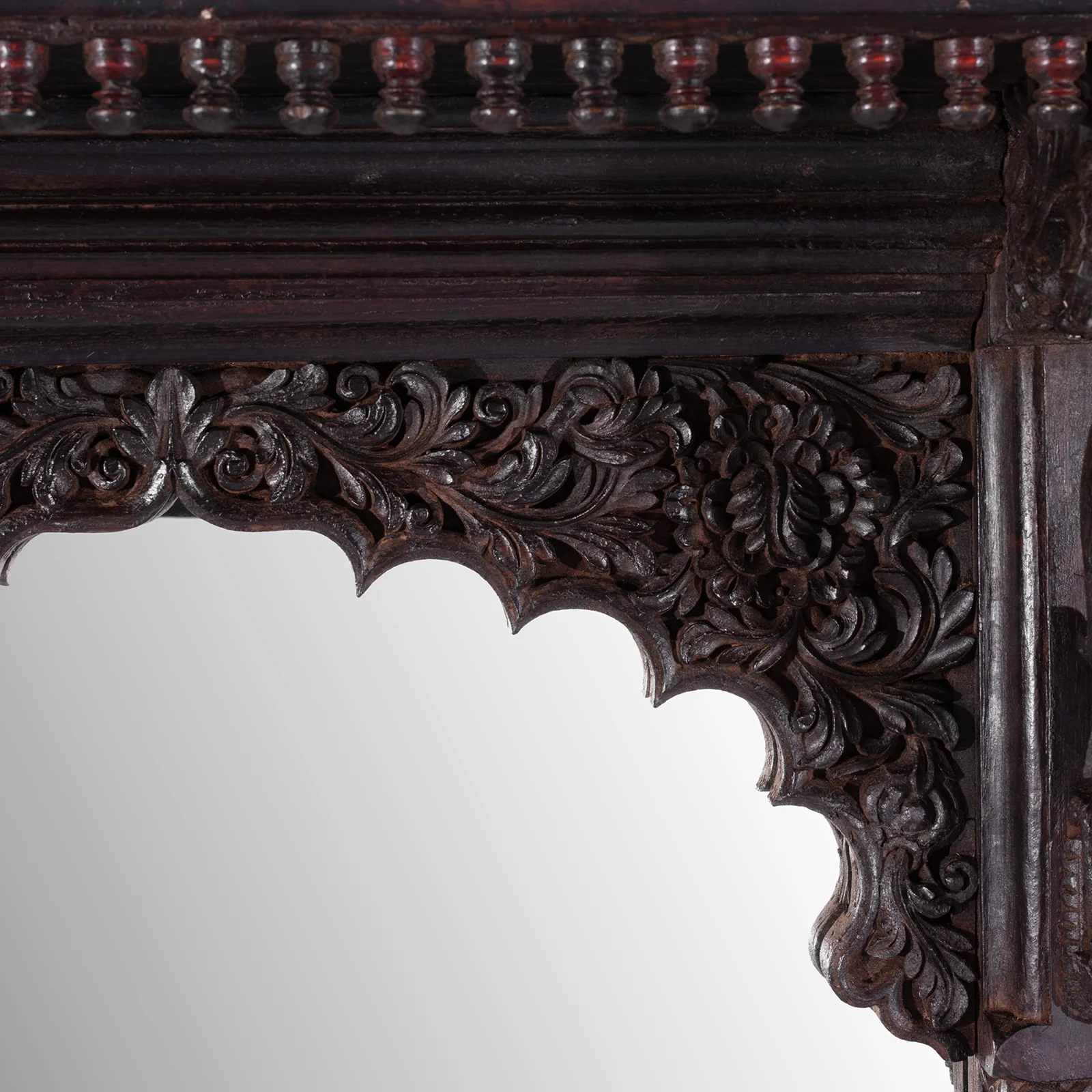 Indian Triple Arch Mirror From Kutch - 18th Century - Image 6
