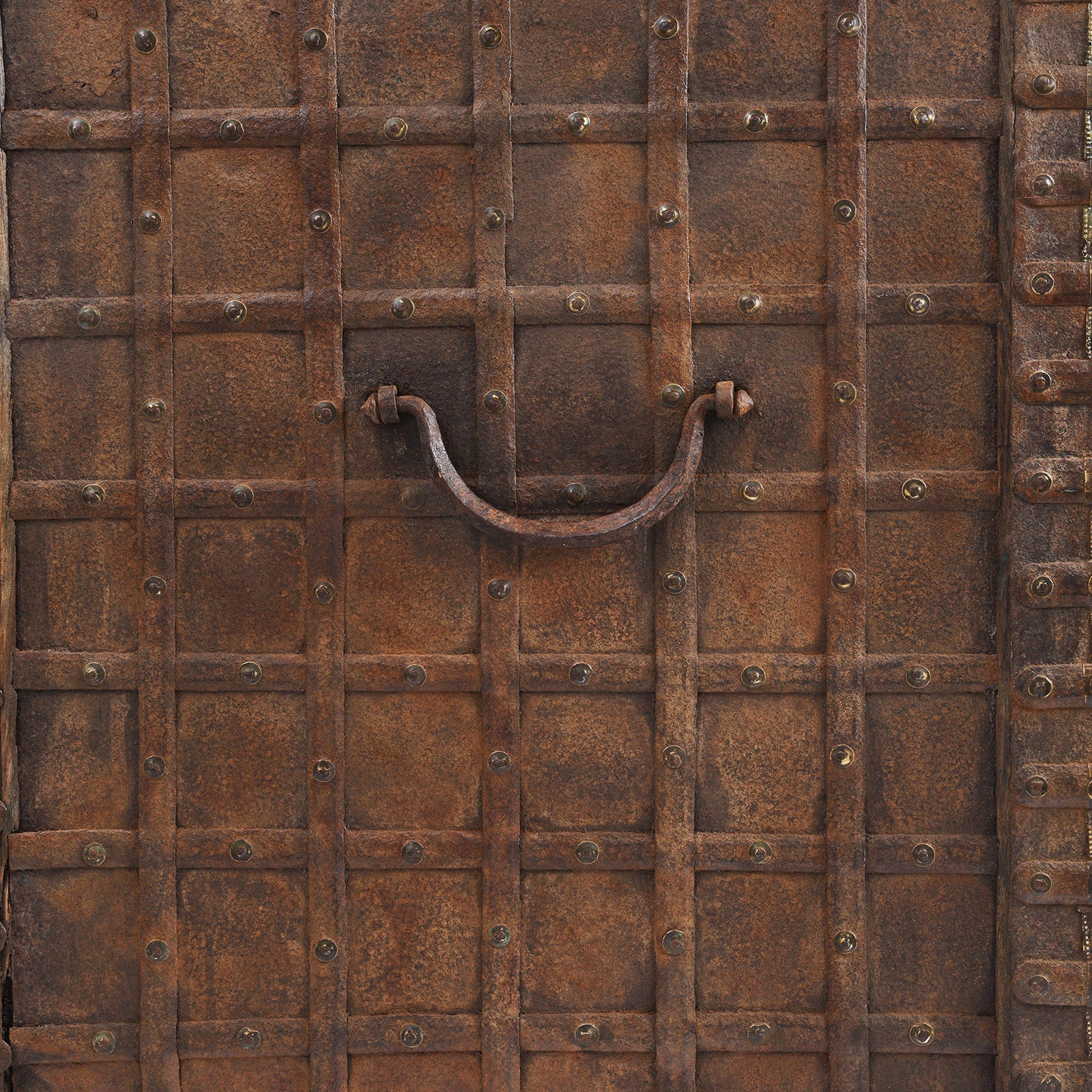 Brass & Iron Indian Pithara Dowry Chest On Wheels - 19th Century - Image 12