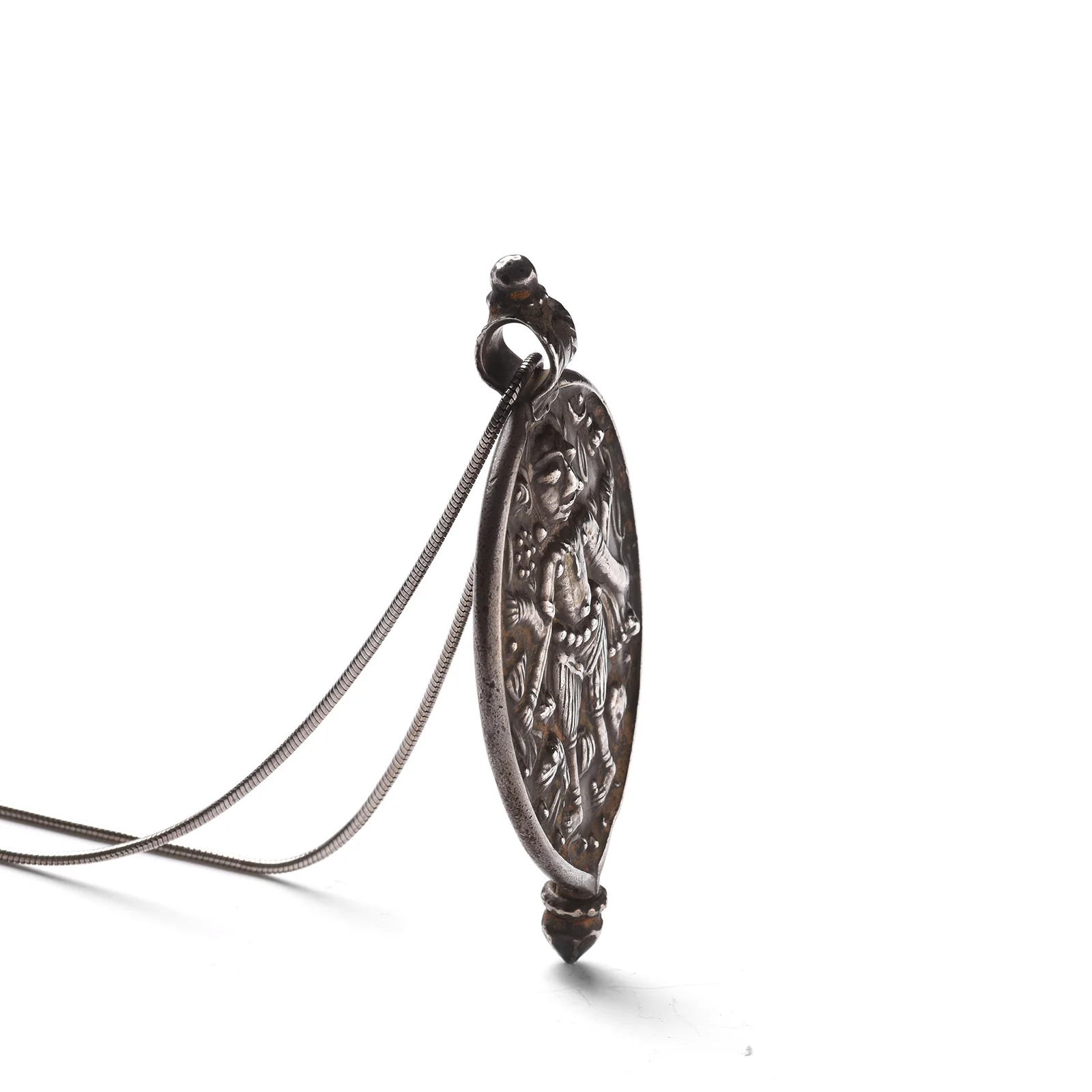 Old Tribal Silver Durga Amulet From Rajasthan With Chain - 19th Century - Image 3