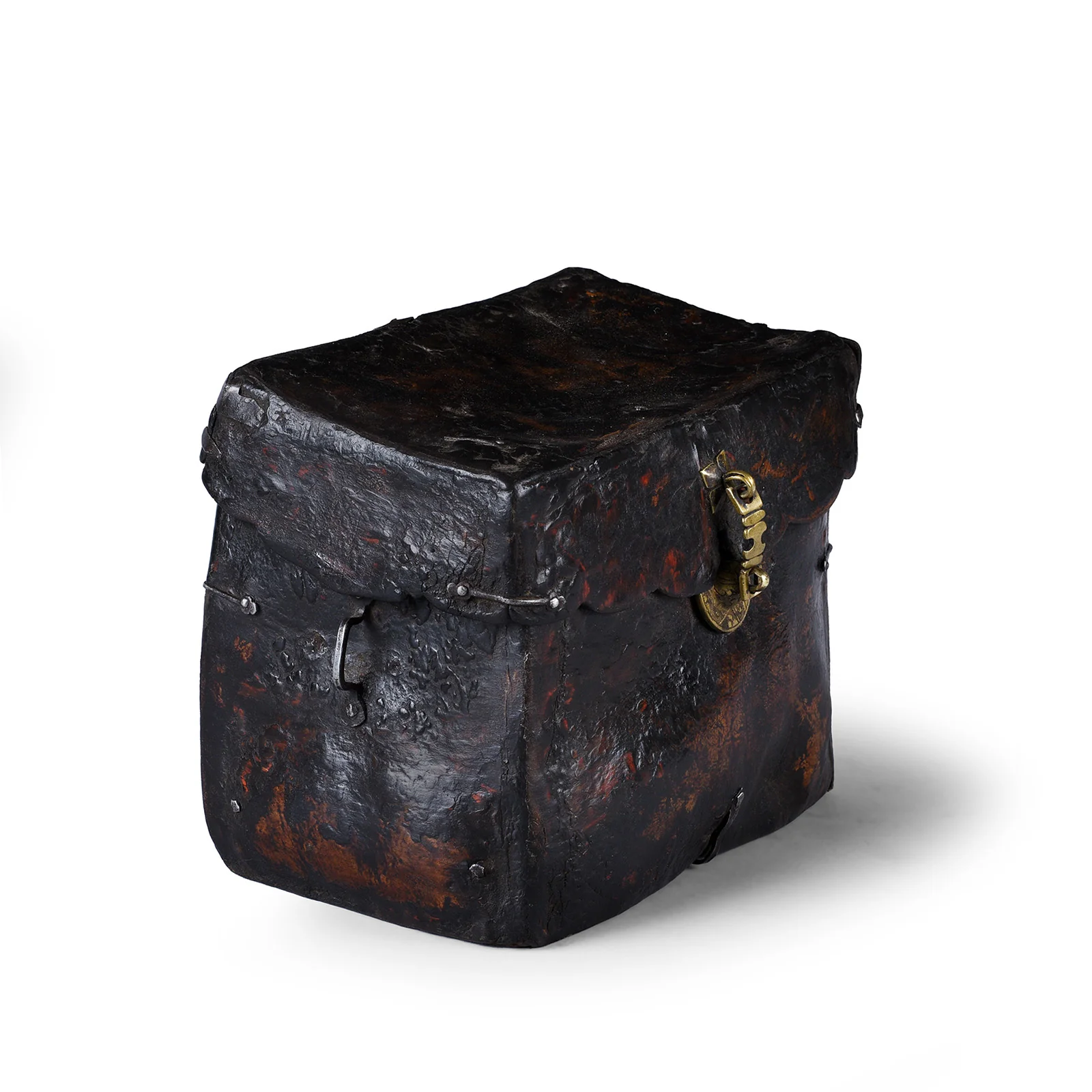 Tibetan Leather Saddle Box - 17th Century - Image 4