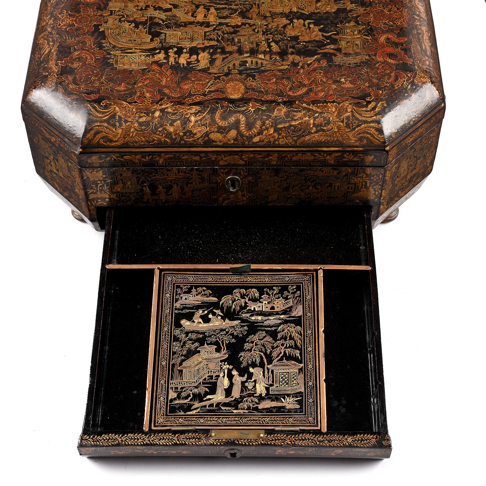 Black Lacquer Canton Export Sewing Box - Ca 1810 - Image 8