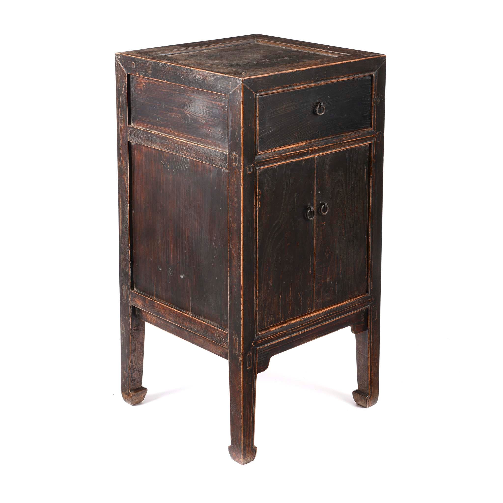 Black Lacquer Side Cabinet From Shanxi - 19thC - Image 2