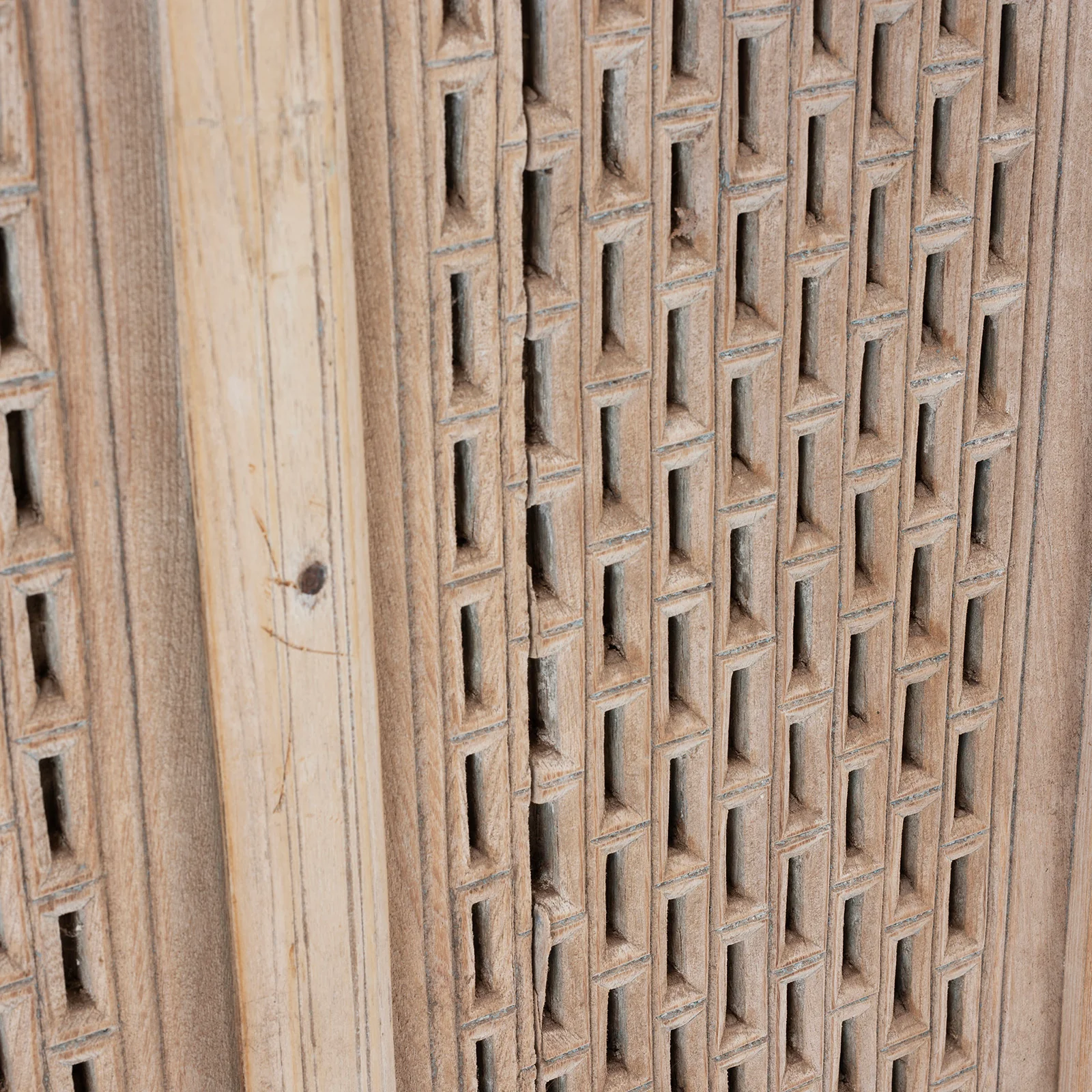 Limed Teak Window Shutter From Hyderabad - 19th Century - Image 3
