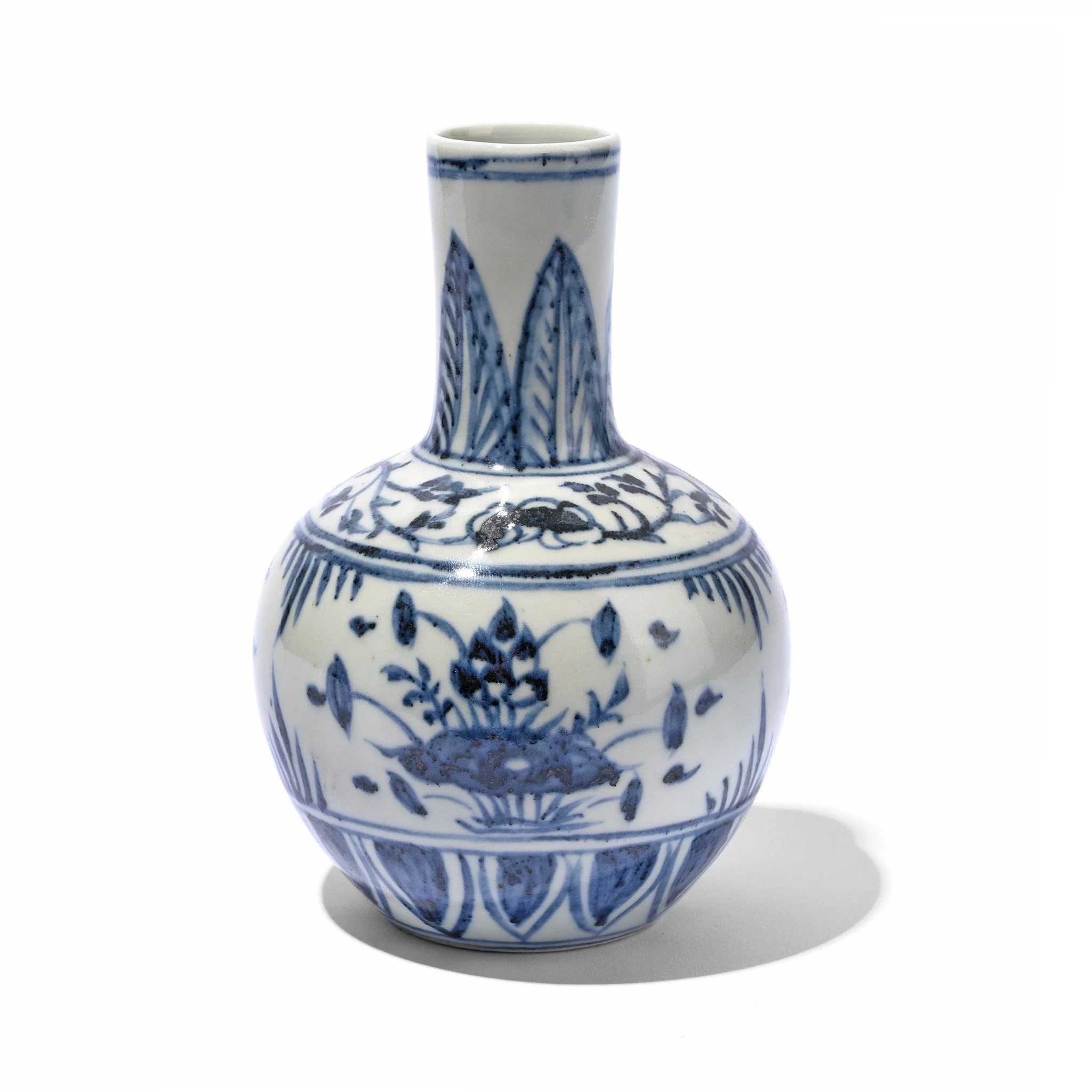Blue & White Porcelain Tianqiuping Flower Vase - Image 3