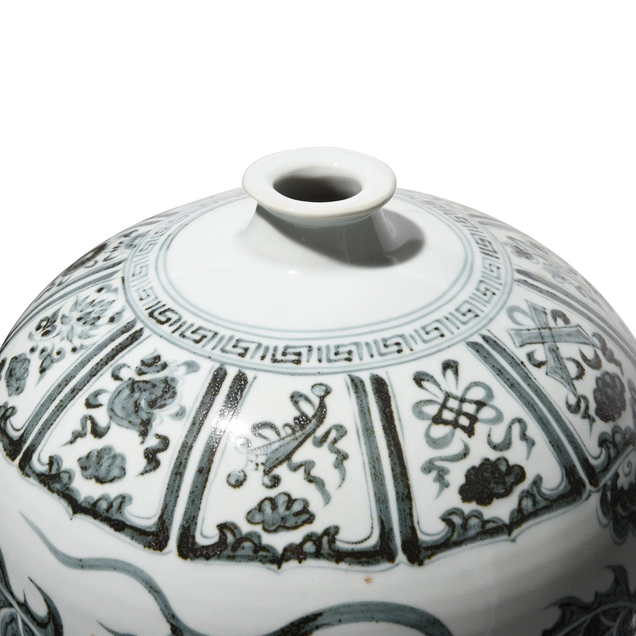 Blue & White Porcelain Meiping Vase - Dragon Design - Image 4