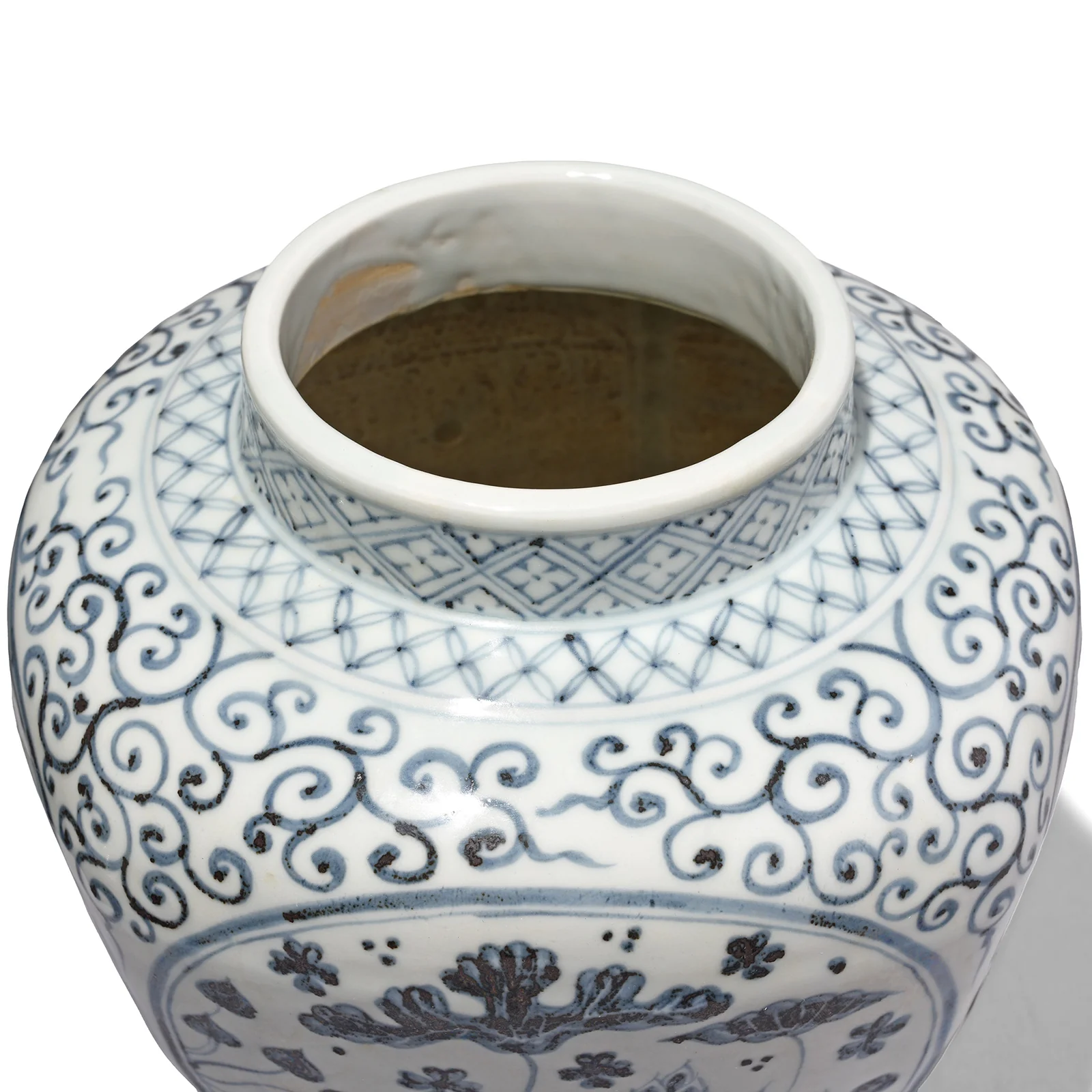 Hongwu Blue & White Porcelain Frilled Ginger Jar  - Fish - Image 4