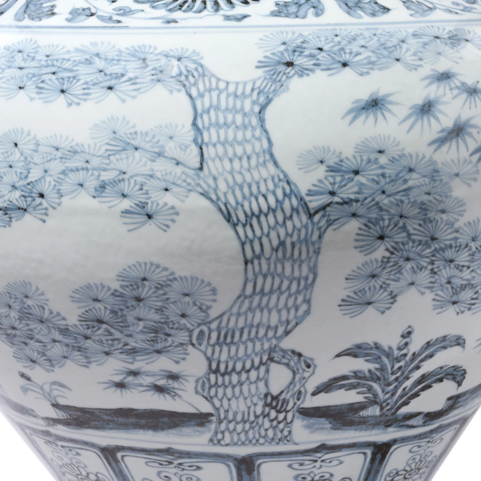 Blue & White Porcelain Frilled Temple Jar With Lid - Image 2