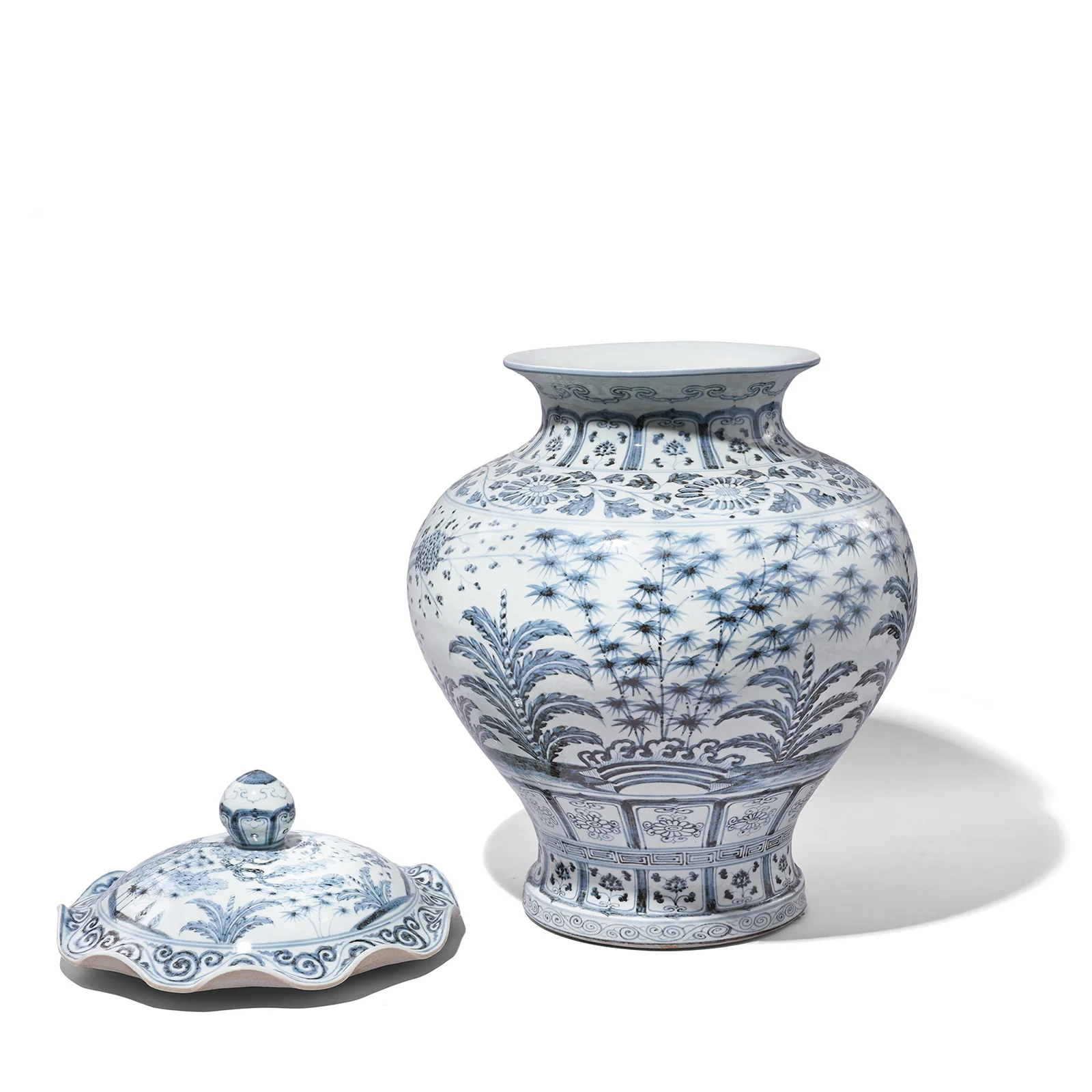 Blue & White Porcelain Frilled Temple Jar With Lid - Image 4