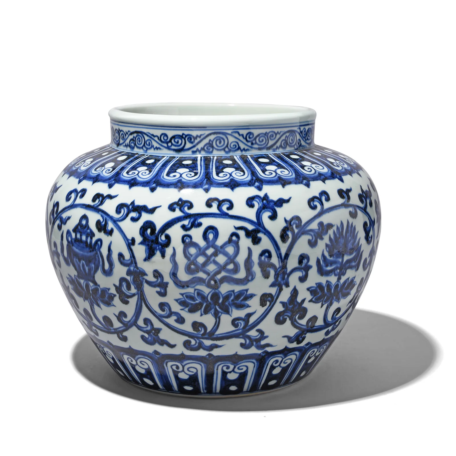 Blue & White Porcelain Jardinière - Trailing Leaf Design - Image 3