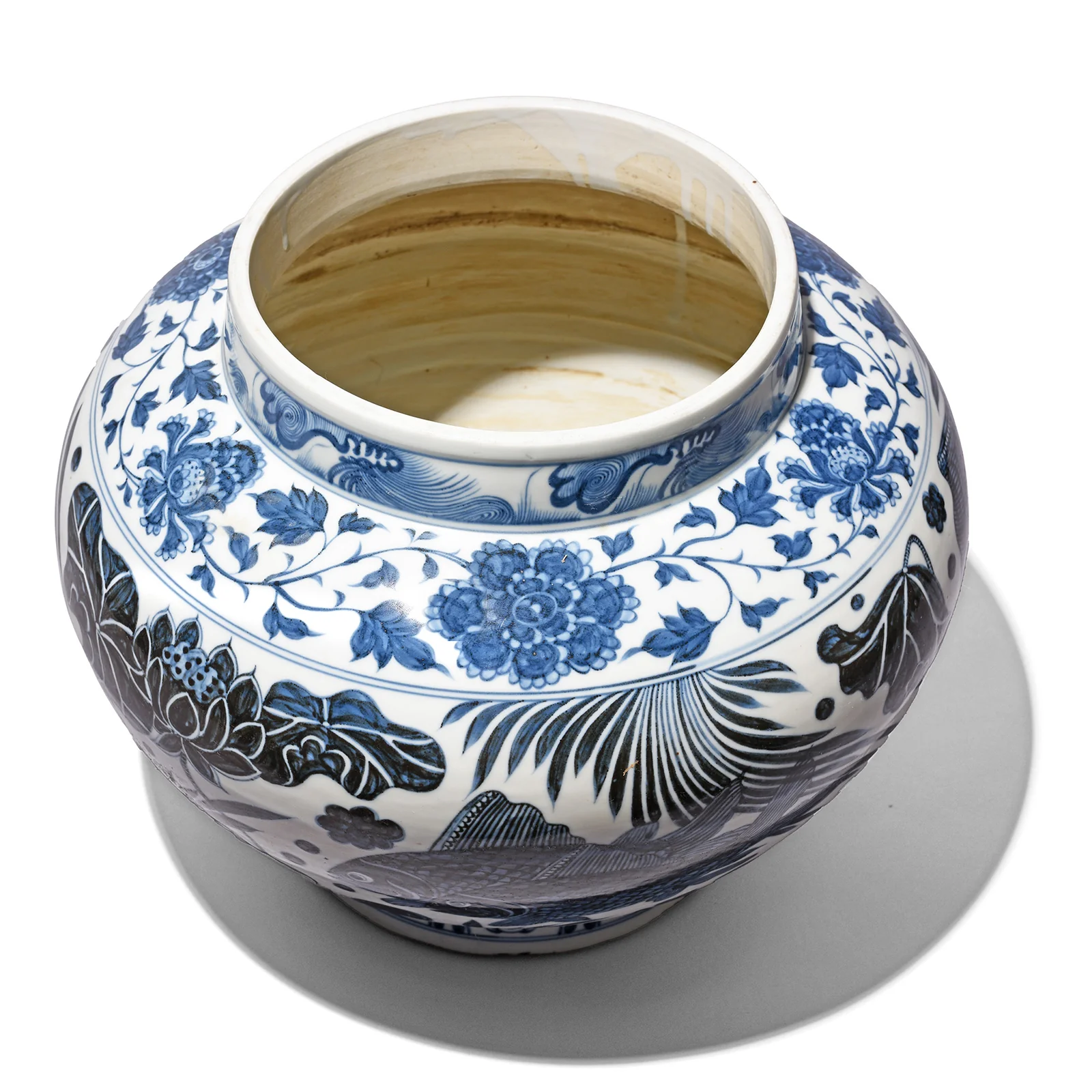Blue & White Porcelain Jardinière - Fish Design - Image 4