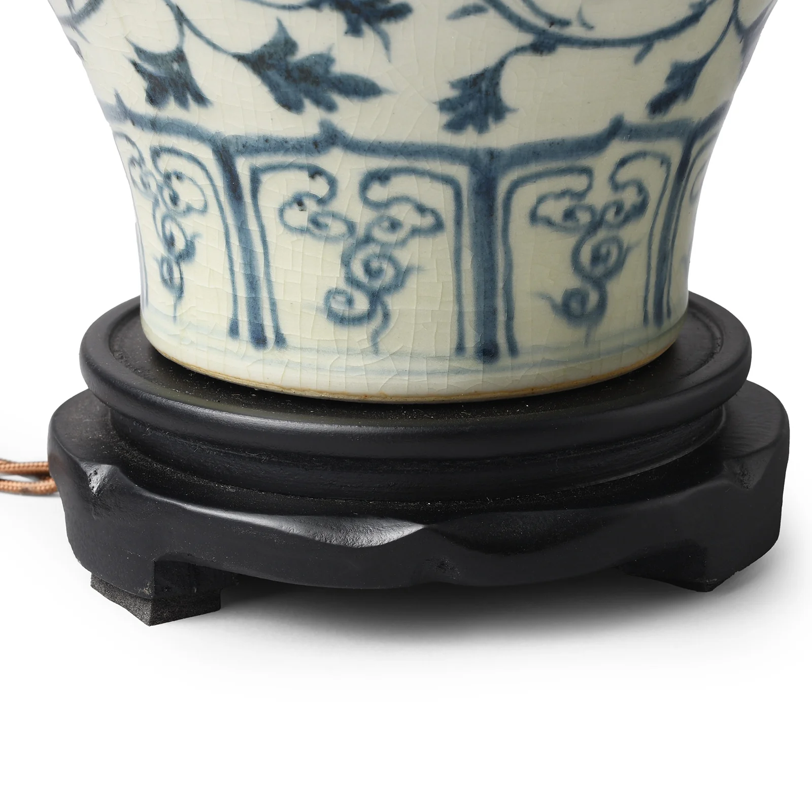 Blue & White Porcelain Table Lamp - Image 4