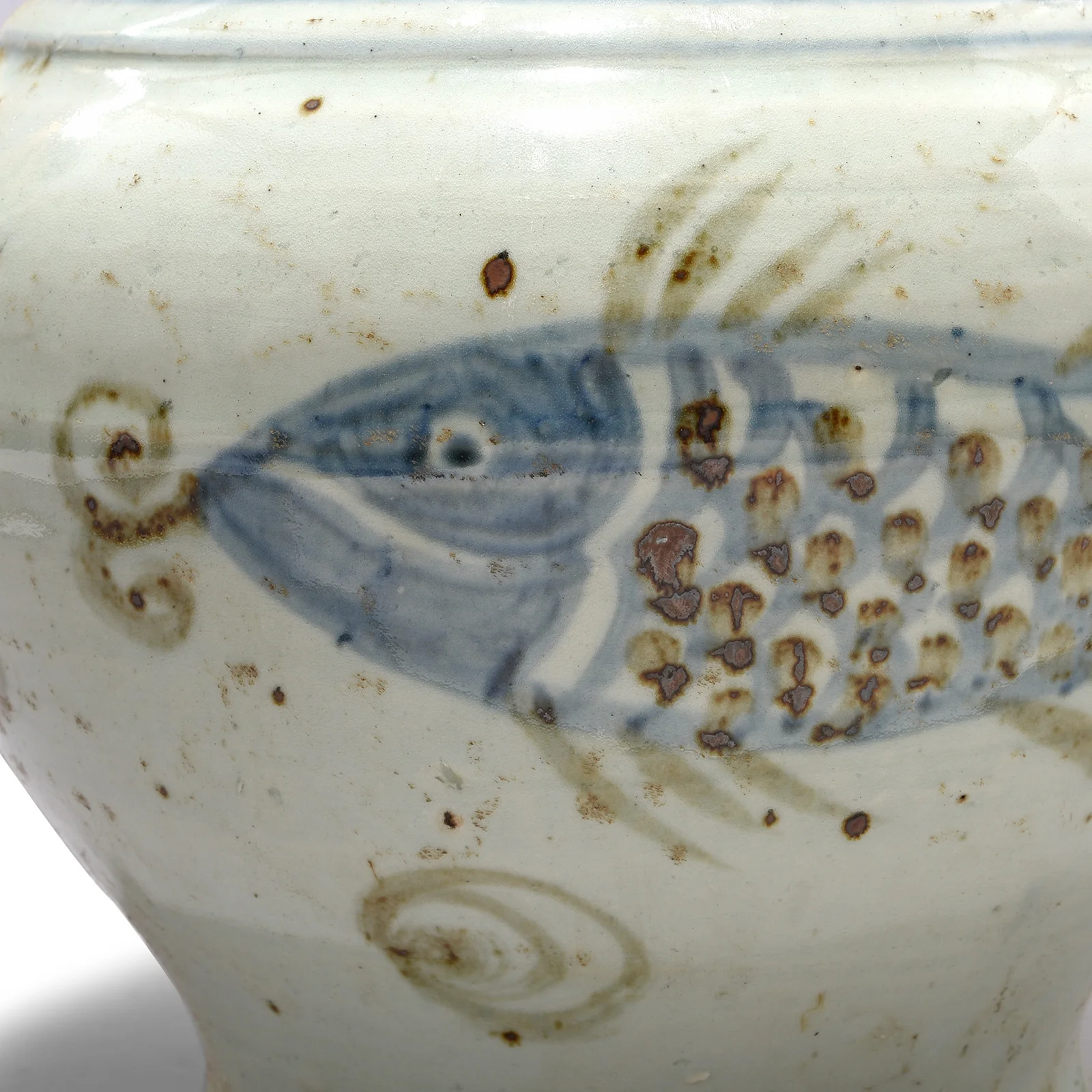Provincial Style Blue & White Porcelain Fish Jar - Image 4