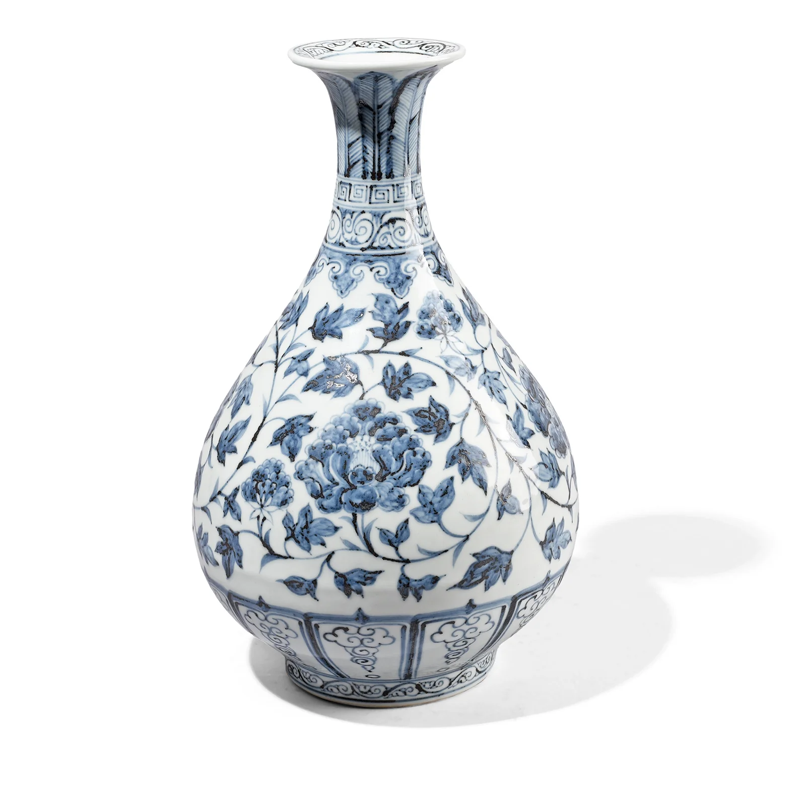 Hongwu Blue & White Porcelain Yuhuchunping Vase - Trailing Peony - Image 5