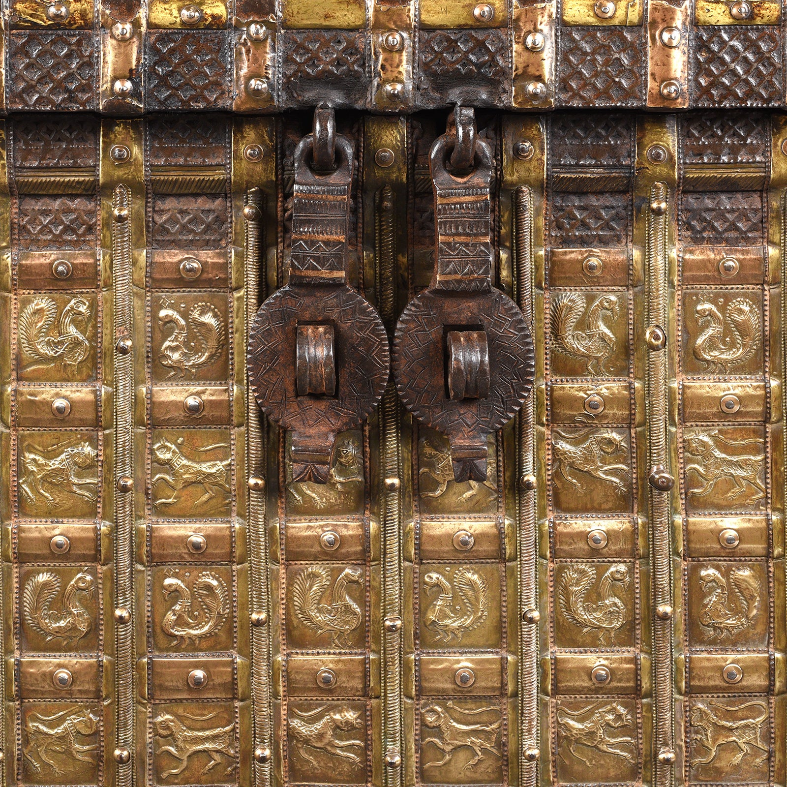 Brass Bound 'Pithara' Console Chest From Gujarat - 19th Century - Image 5