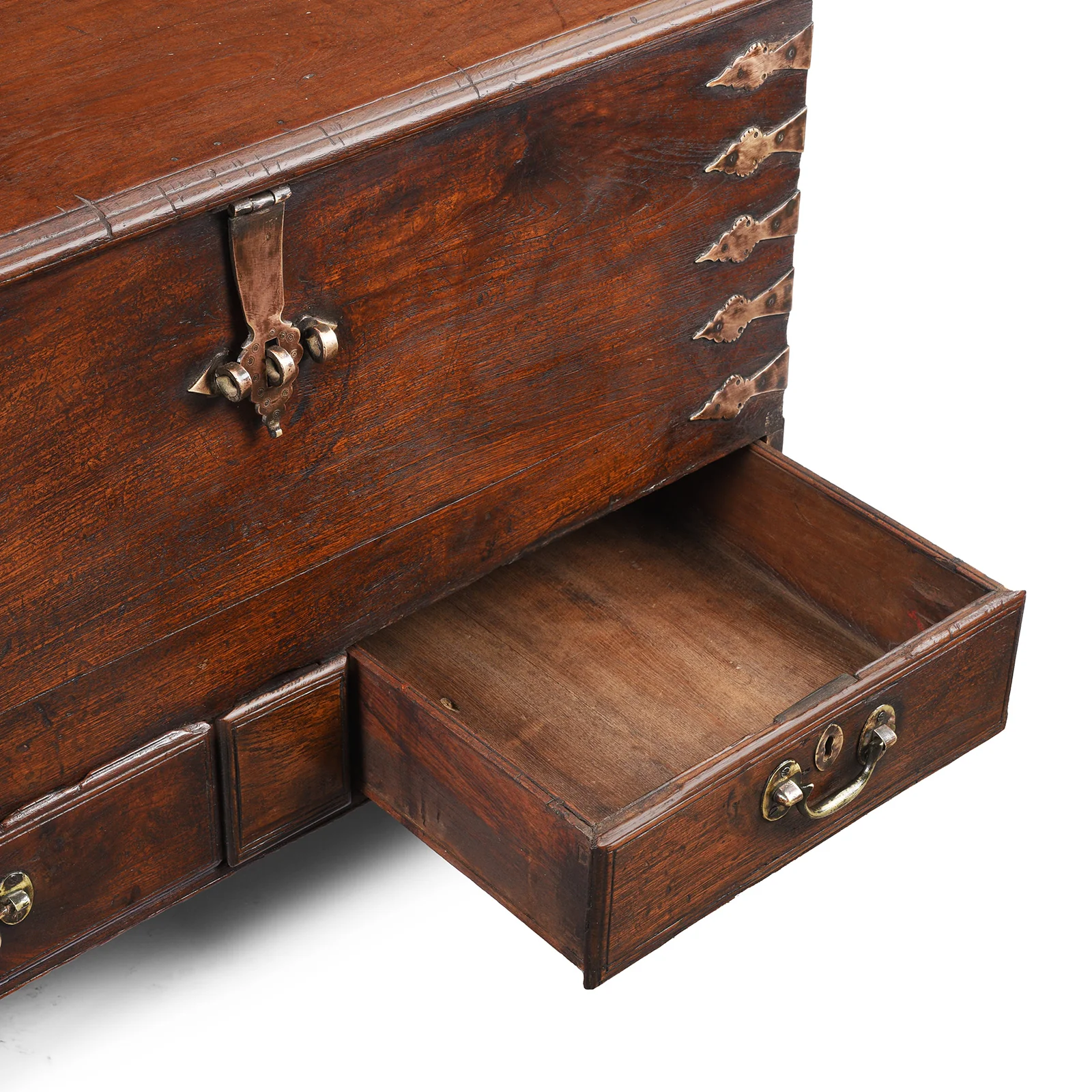 Brass Bound Indian Teak Chest - 18th Century - Image 9
