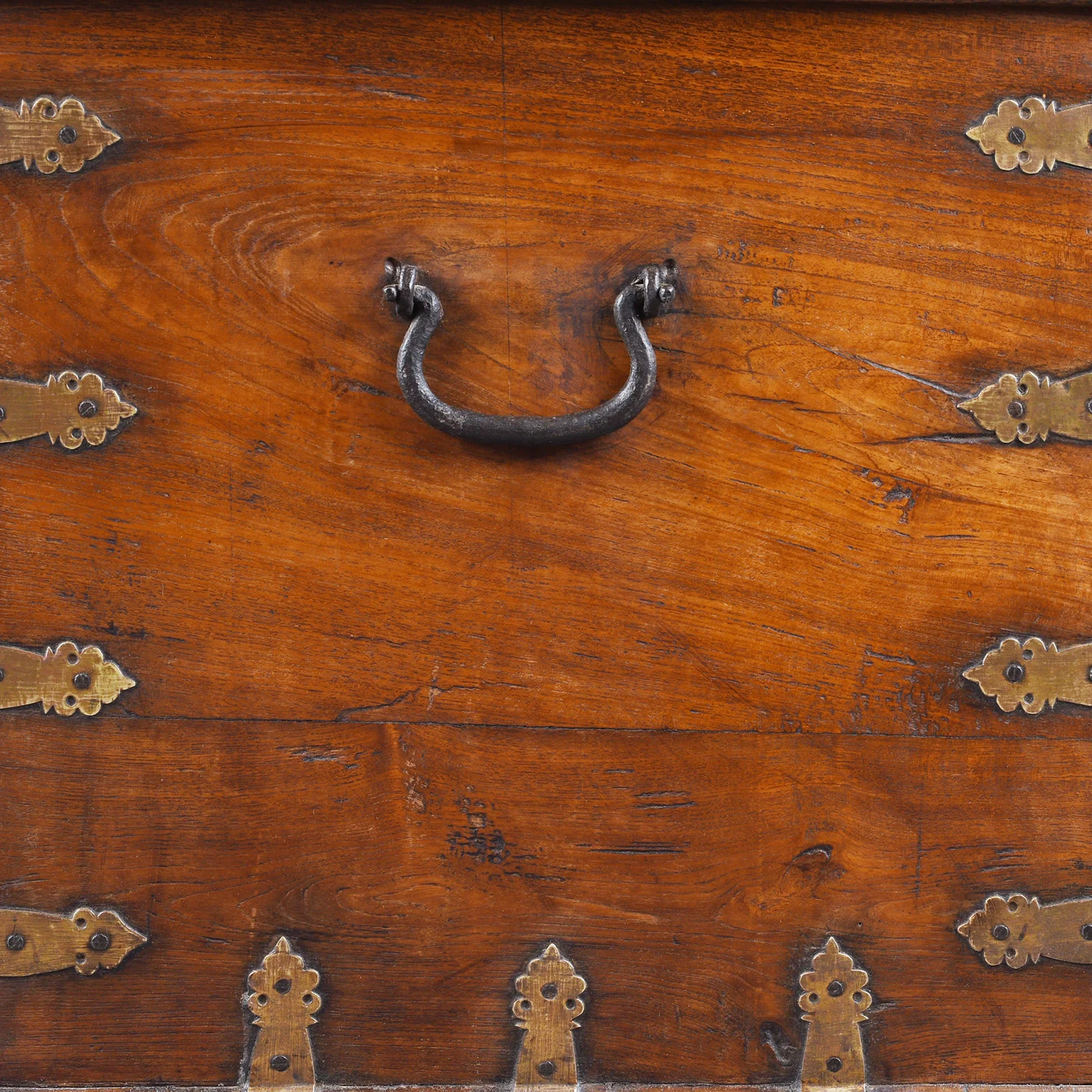 Brass Bound Teak Chest from Saurashtra - 19th Century - Image 9