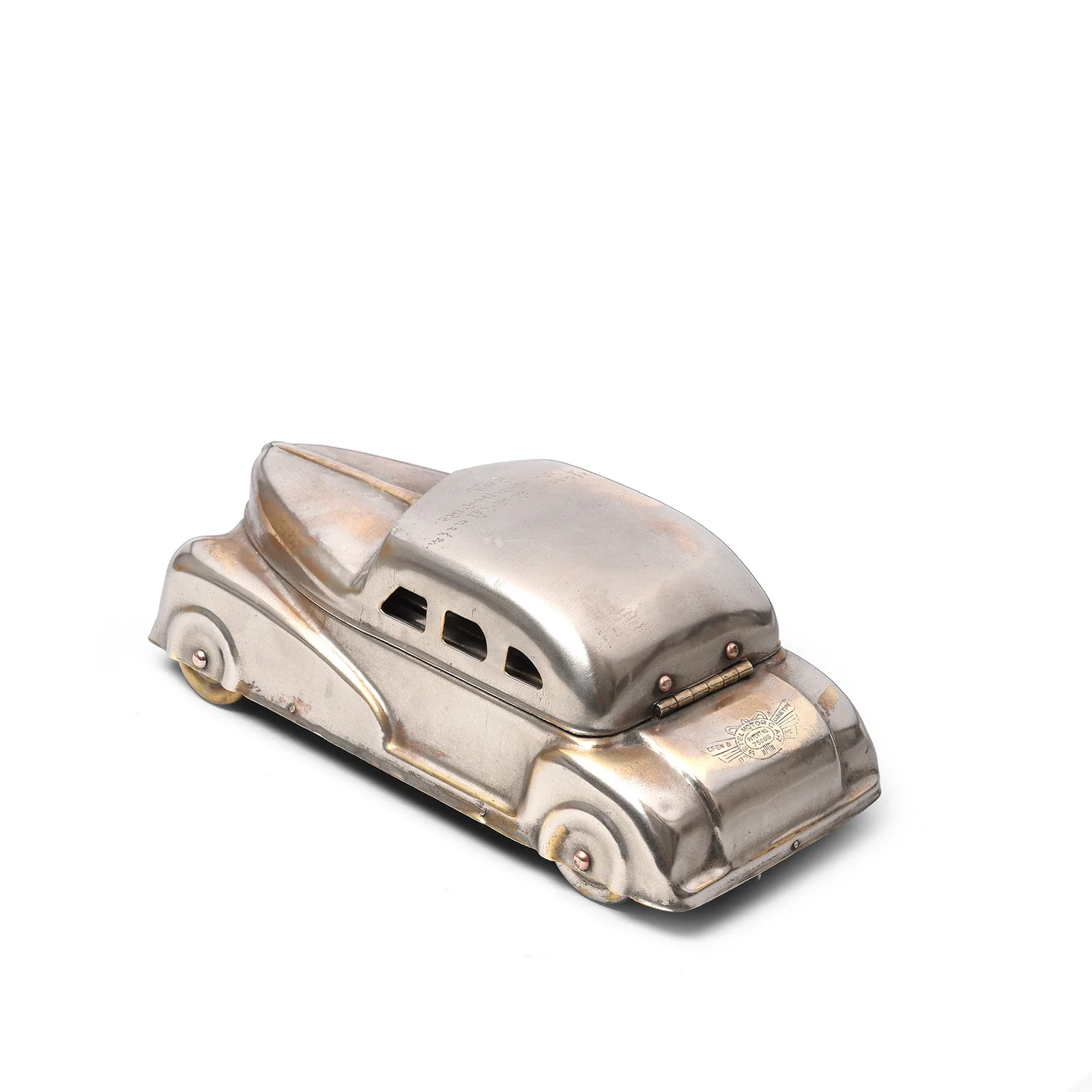 Vintage Brass Chevrolet Car Paan Box - Ca 1940 - Image 5