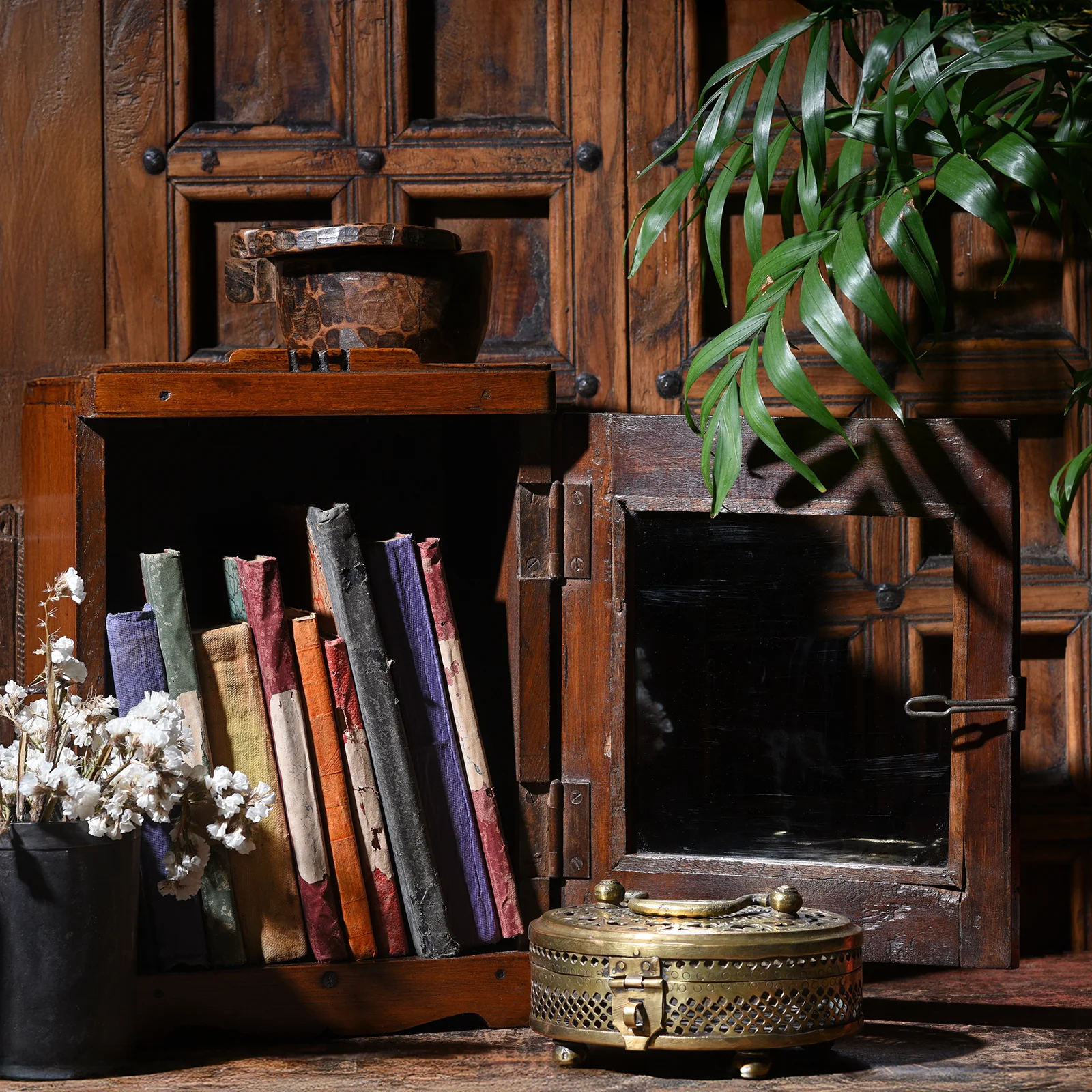 Brass Jali Work Paan Box From Rajasthan - Early 20th Century - Image 2