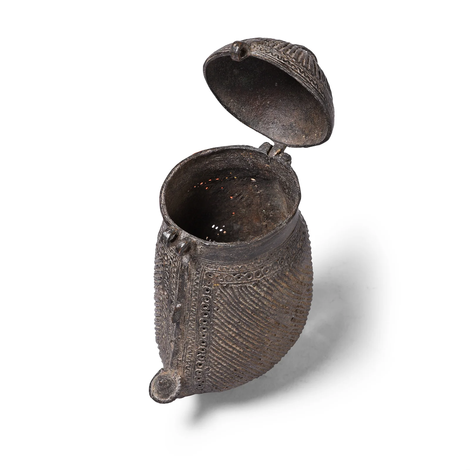 Dhokra Mango Coin Purse From Bengal - 19th Century - Image 2