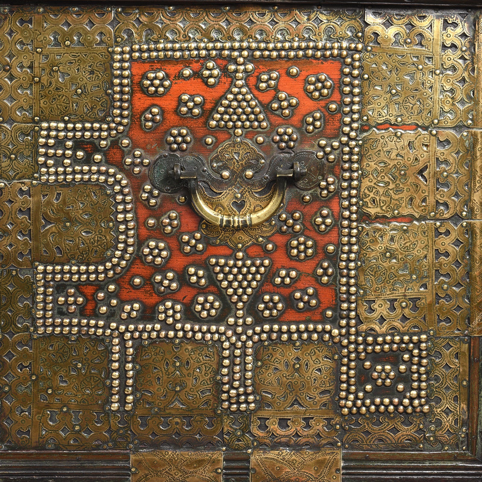 Brass Studded Teak Zanzibar Chest From Surat - 19th Century - Image 8