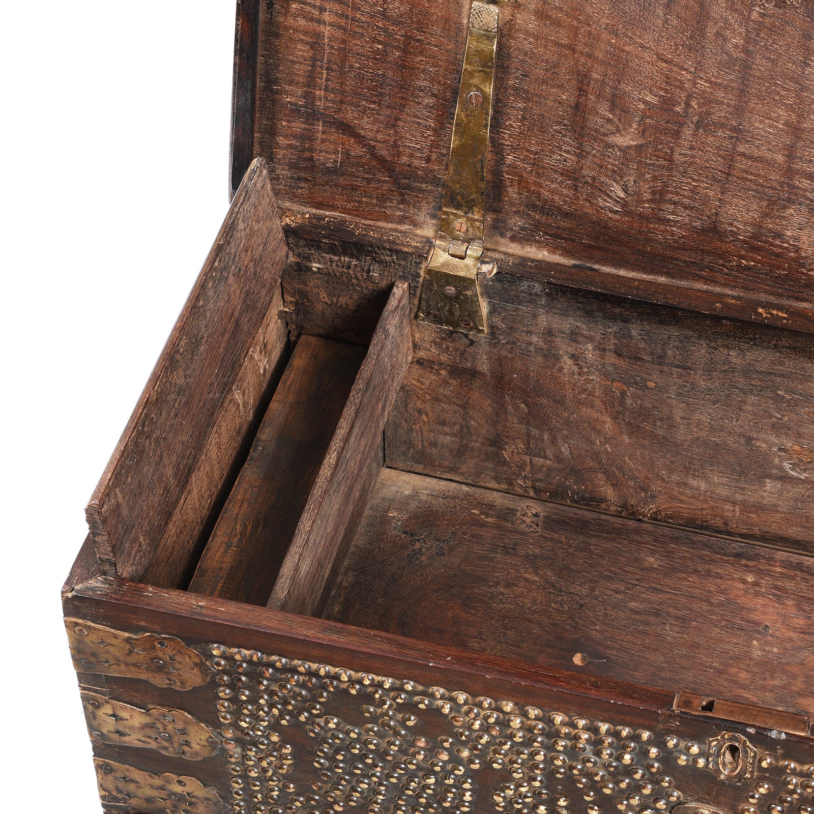 Rosewood Brass Studded 'Zanzibar' Chest - 19th Century - Image 8