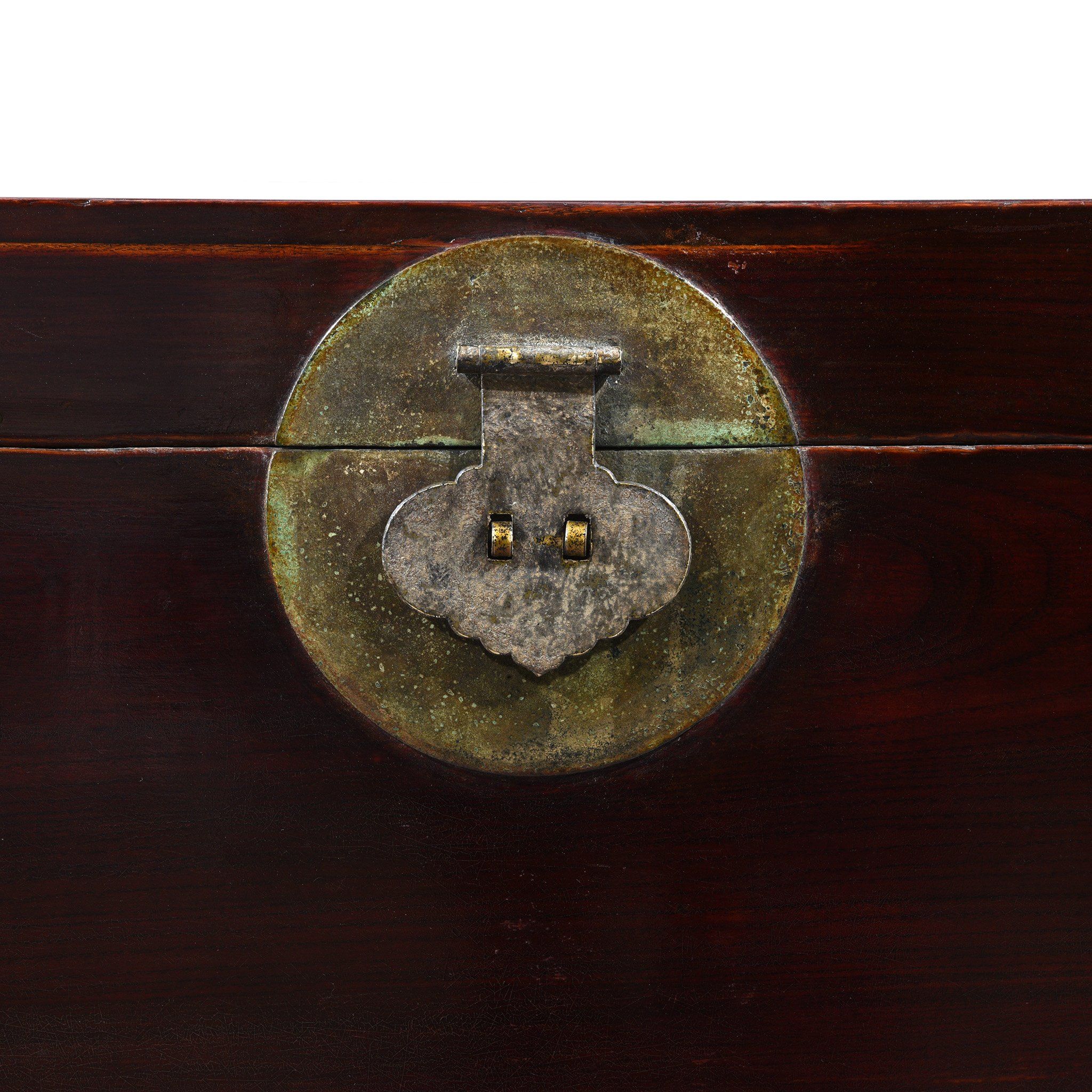 Large Burgundy Lacquer Chinese Chest - 19thC - Image 2
