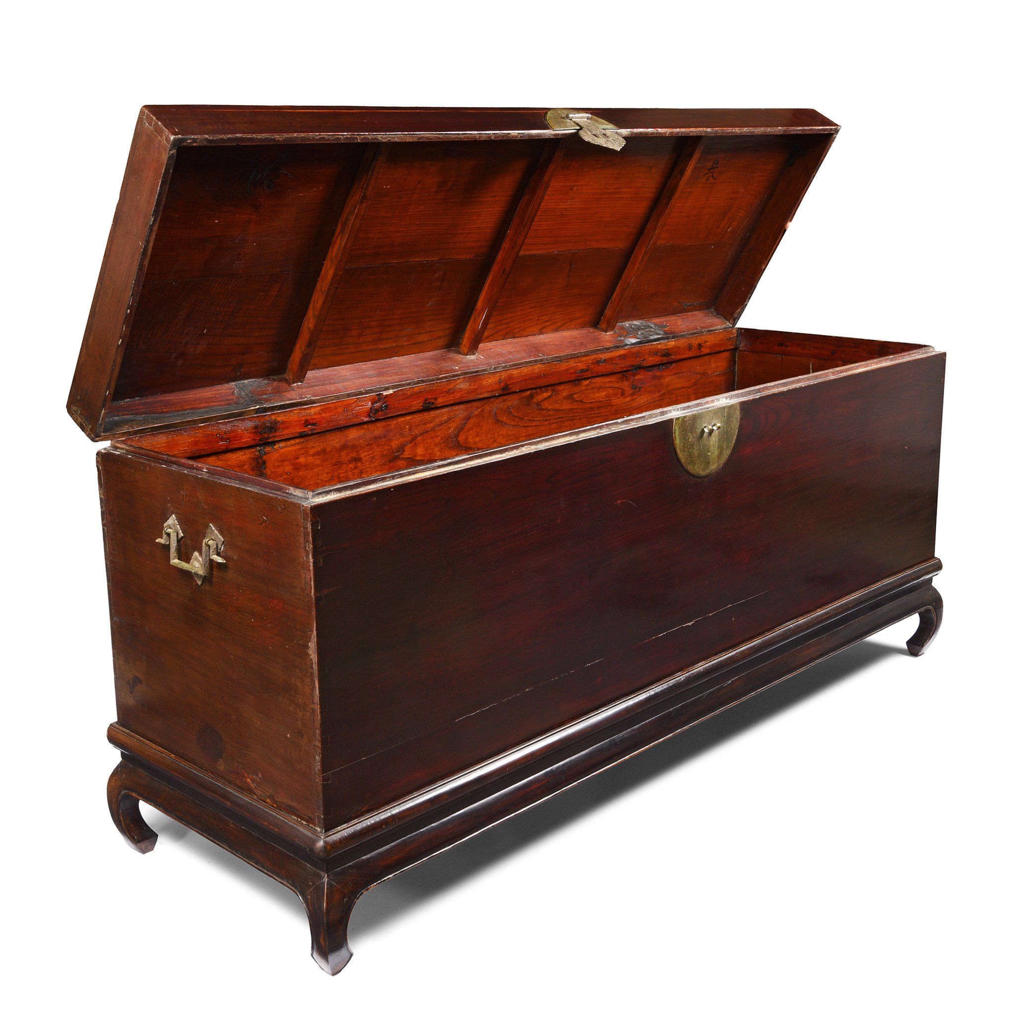 Large Burgundy Lacquer Chinese Chest - 19thC - Image 6