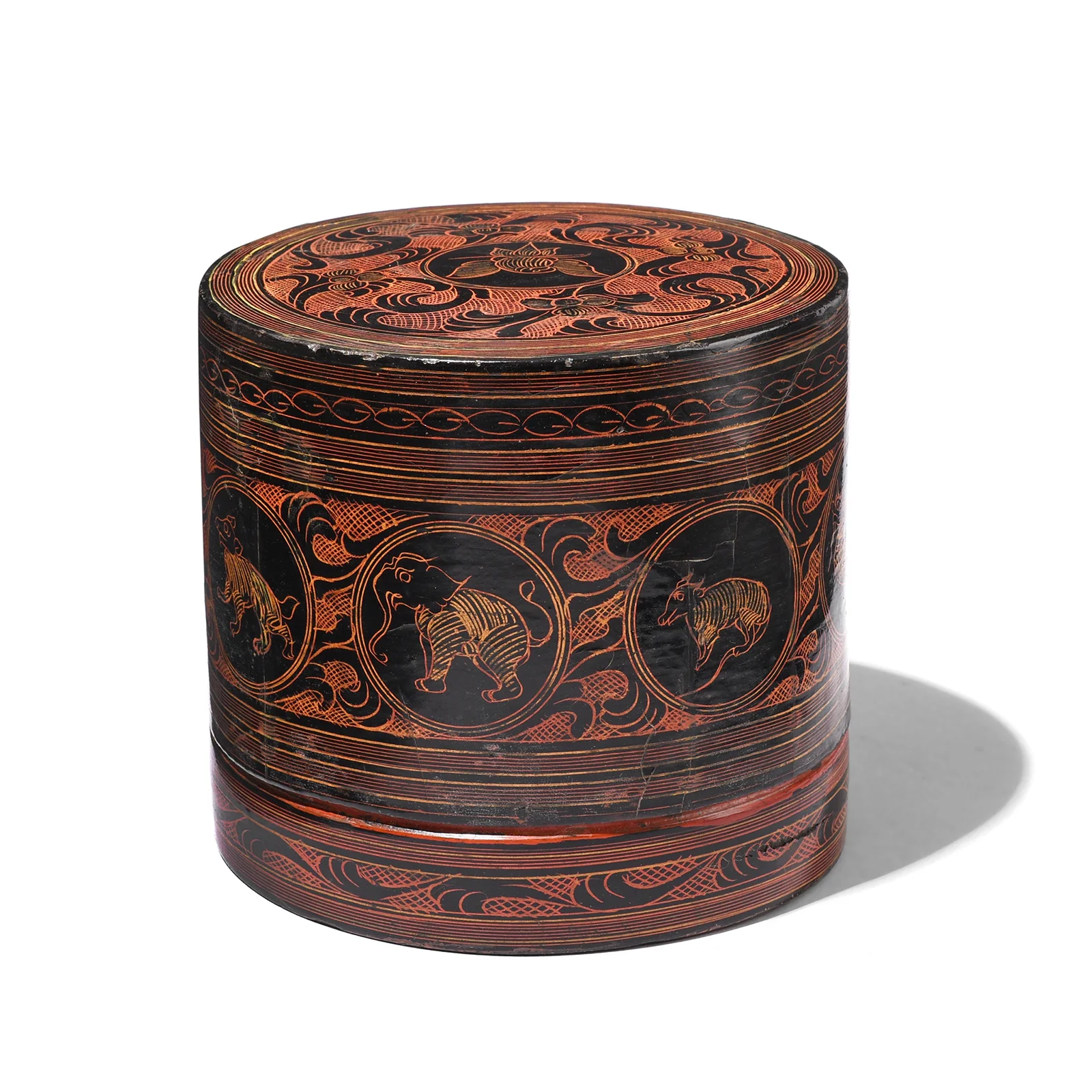 Burmese Black Lacquered Betel Box - Ca 1920