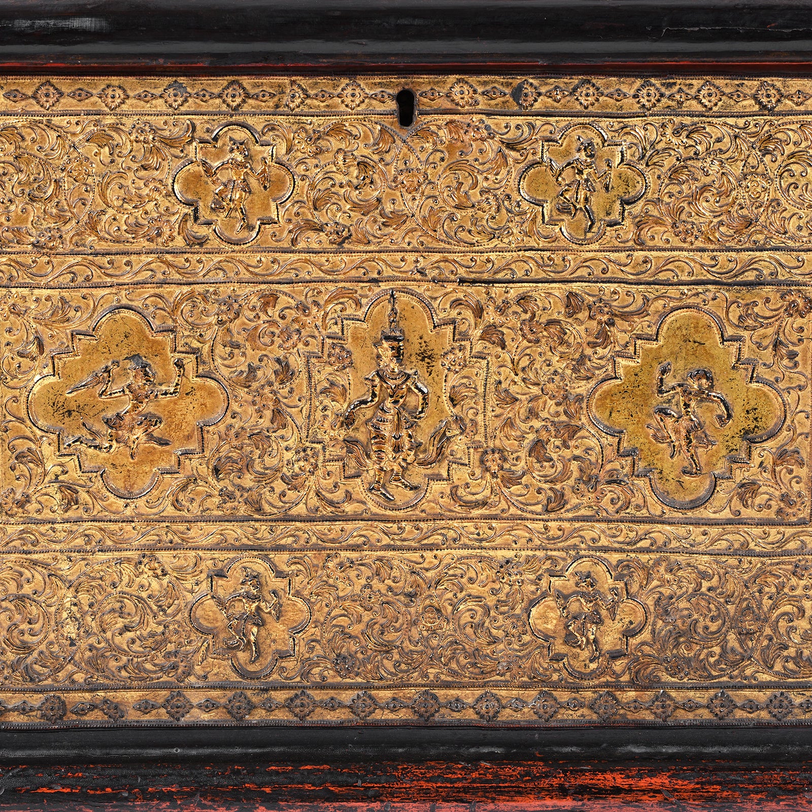 Gilt Burmese Sadaik Manuscript Chest  - Ca 1900 - Image 4