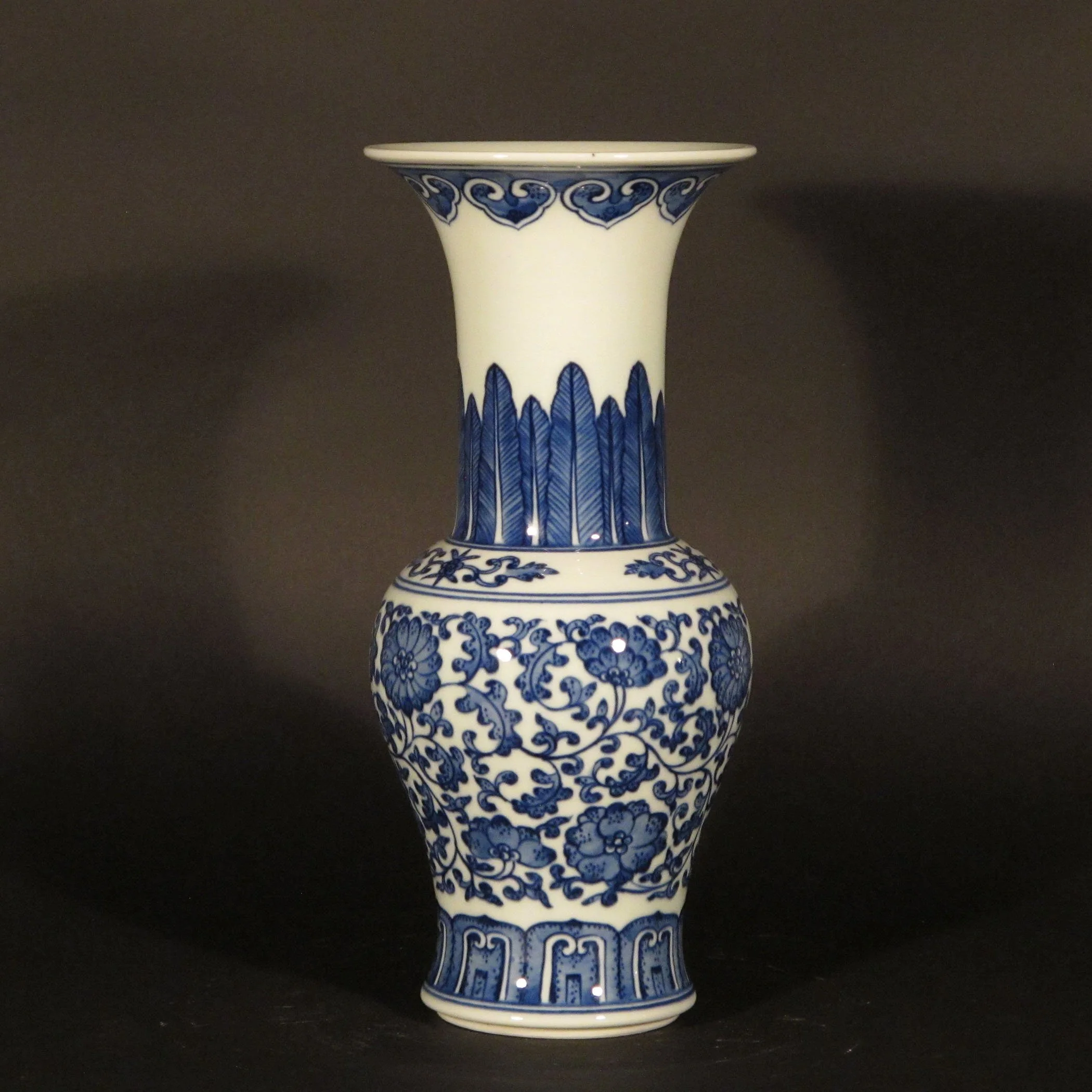 Blue & White Porcelain Fengweizun Vase - Image 3