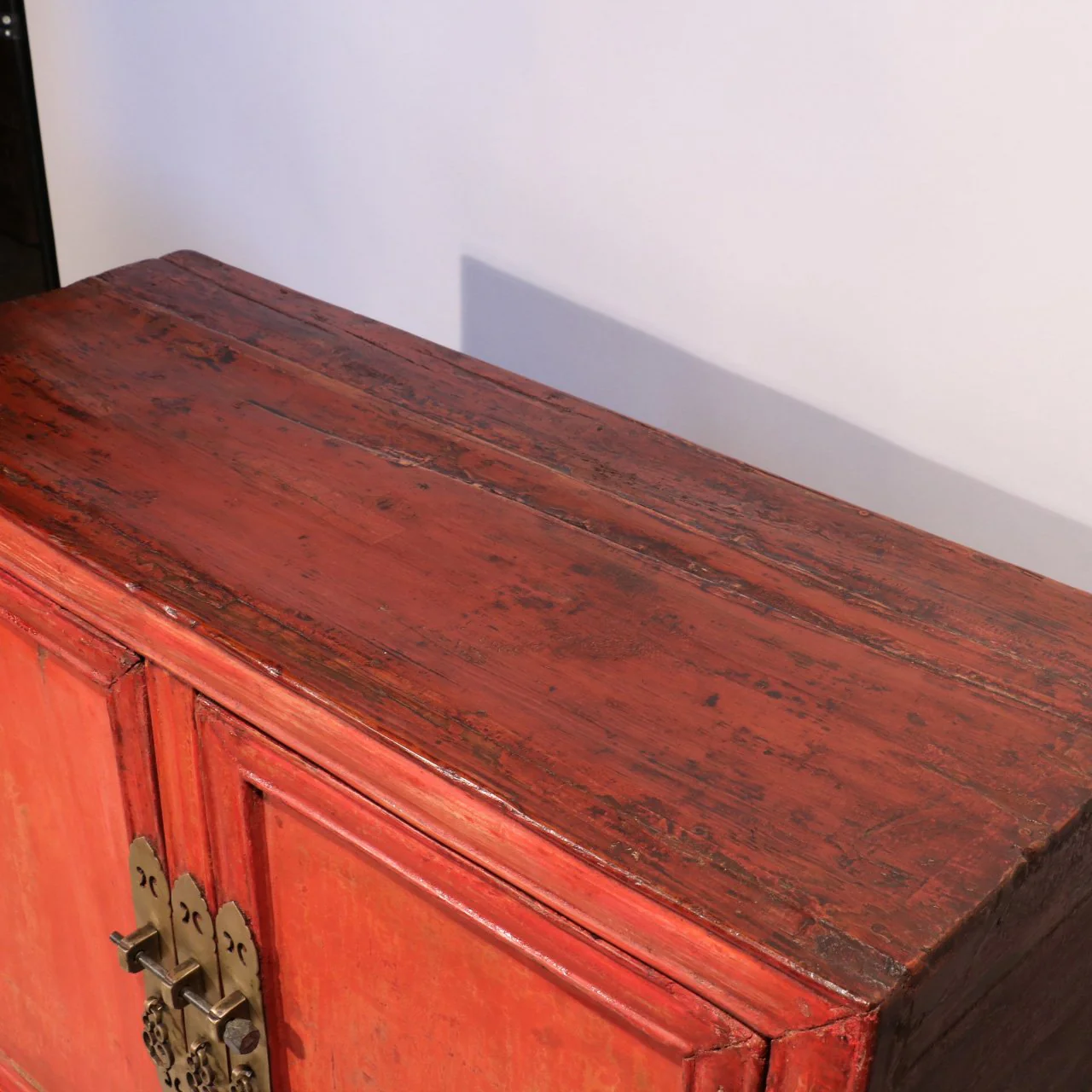 Red Lacquer Cabinet from Shanxi, China - 19thC - Image 4